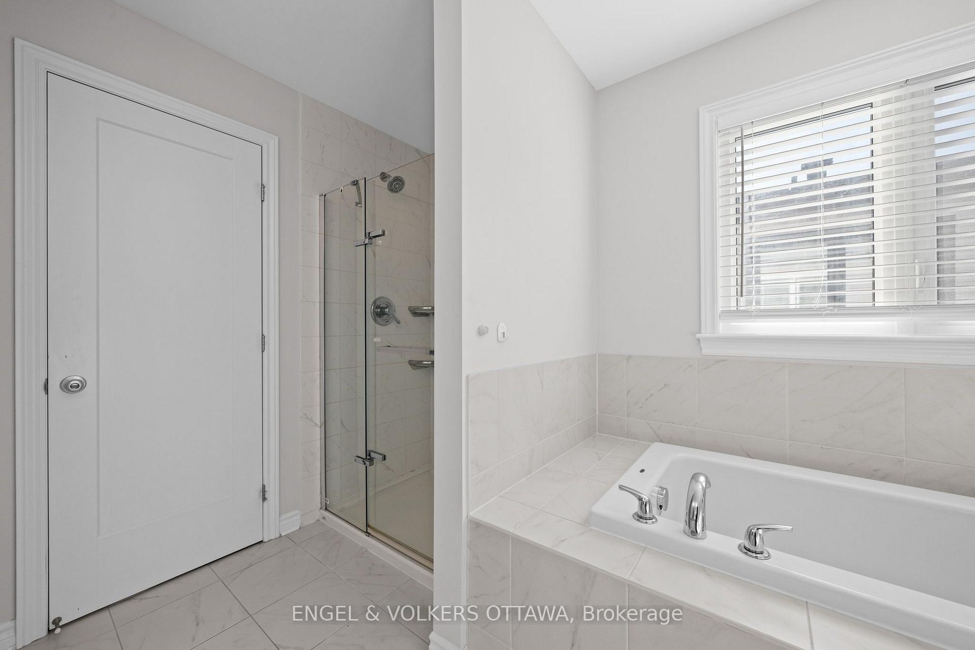 Photo 23 of 633 Moonflower Crescent, Ottawa, Blossom Park/Kemp Park/Findlay Creek — HOMEH