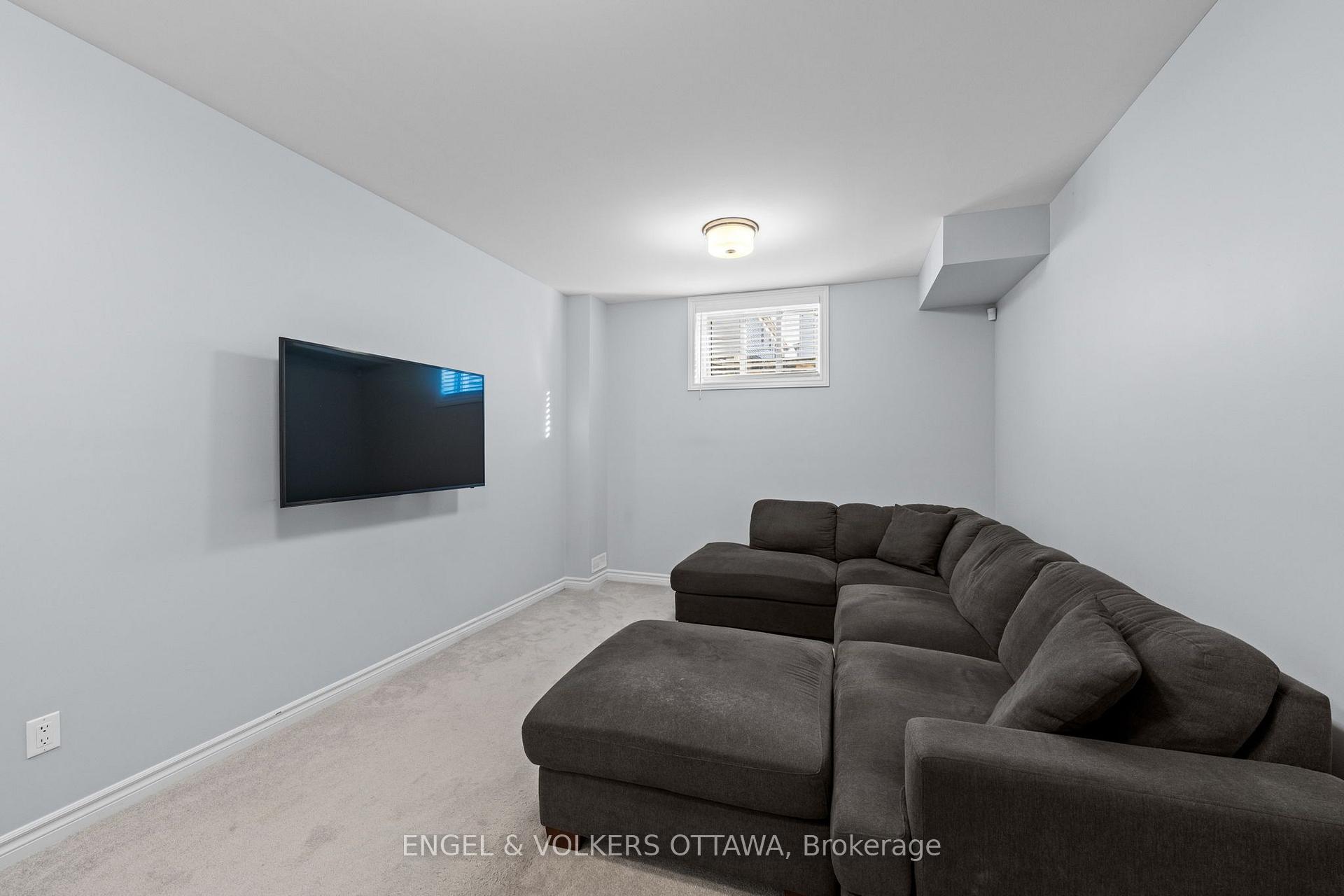 Photo 29 of 633 Moonflower Crescent, Ottawa, Blossom Park/Kemp Park/Findlay Creek — HOMEH