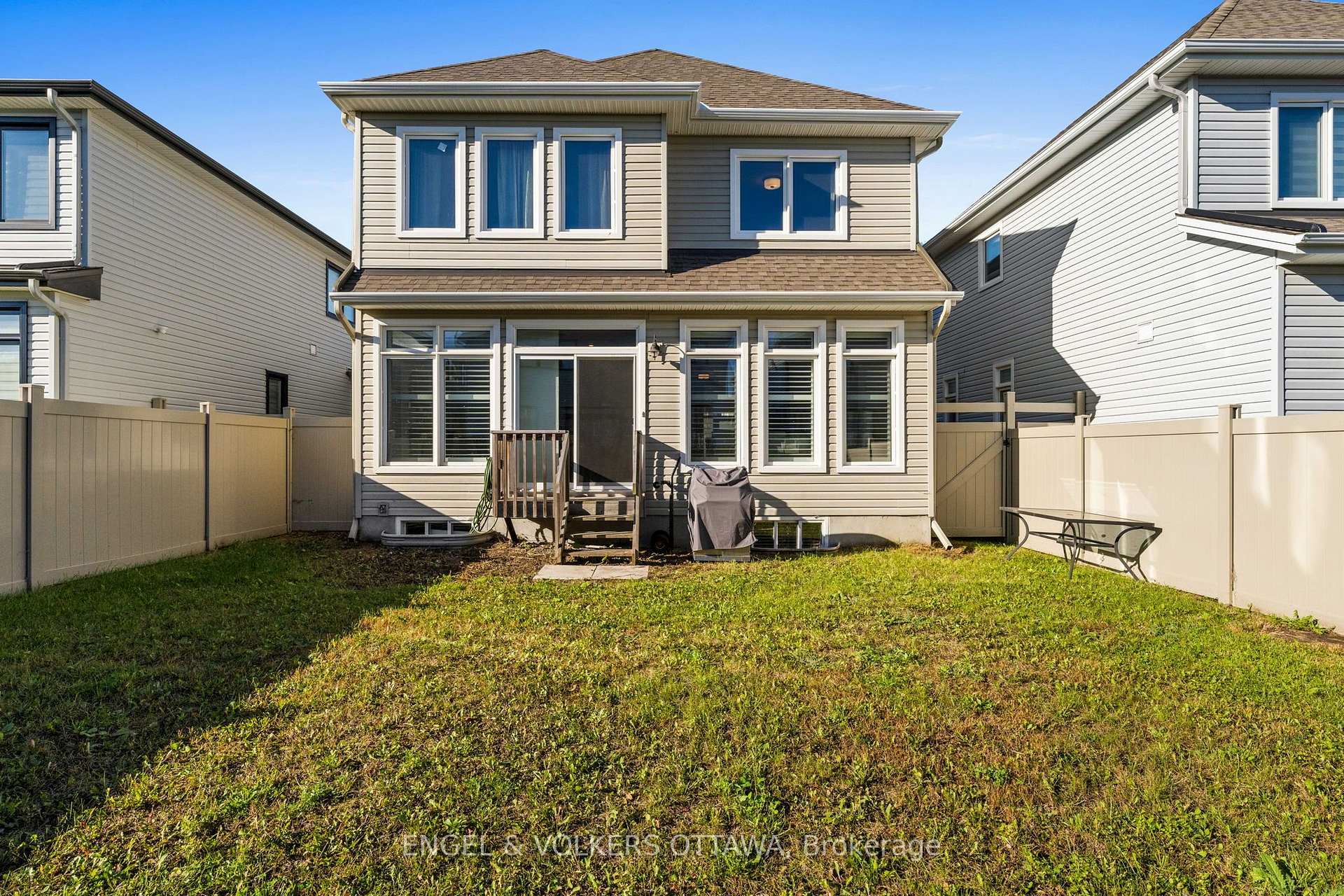 Photo 30 of 633 Moonflower Crescent, Ottawa, Blossom Park/Kemp Park/Findlay Creek — HOMEH