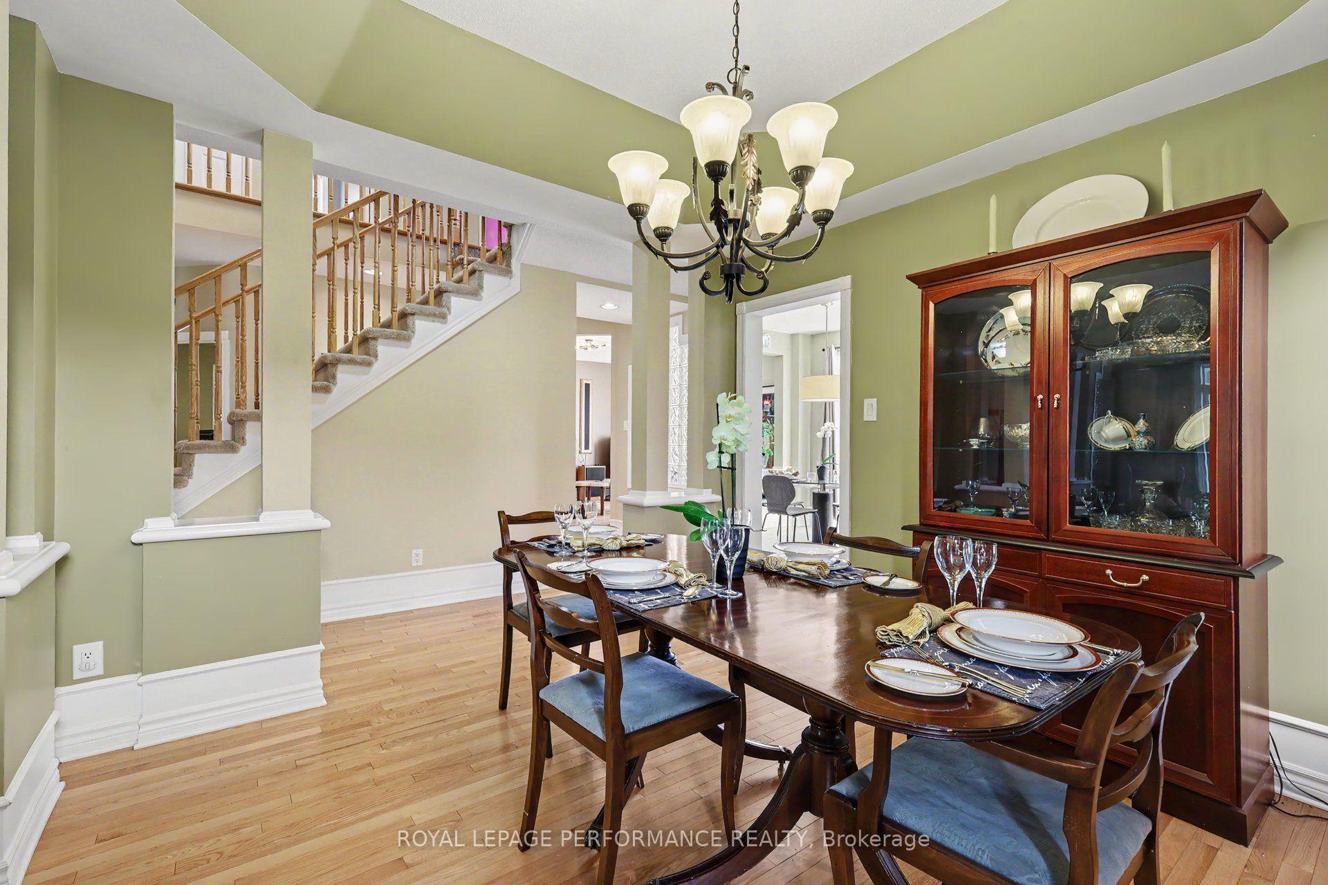 Photo 4 of 1033 Red Spruce Street, Ottawa, Riverside South/Gloucester Glen — HOMEH