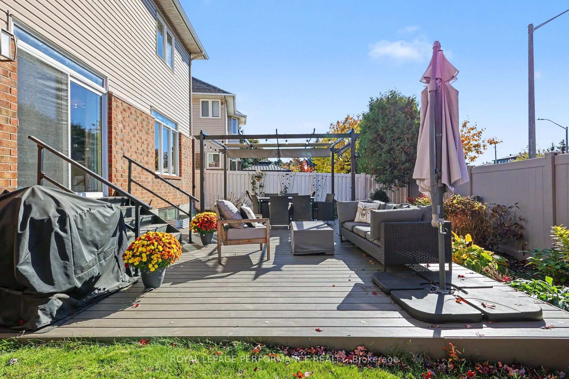 Photo 31 of 1033 Red Spruce Street, Ottawa, Riverside South/Gloucester Glen — HOMEH