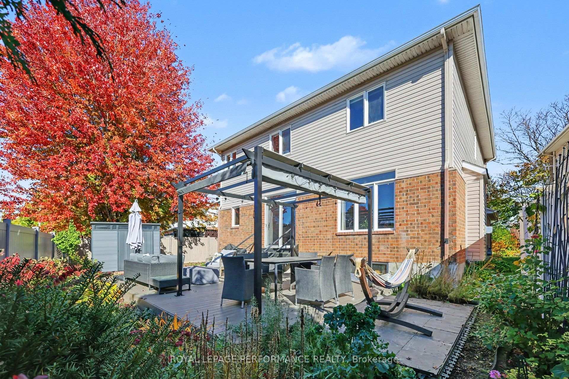 Photo 33 of 1033 Red Spruce Street, Ottawa, Riverside South/Gloucester Glen — HOMEH