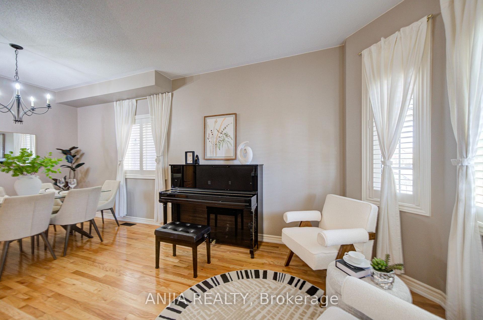 Photo 6 of 316 Mingay Avenue, Markham, Wismer — HOMEH