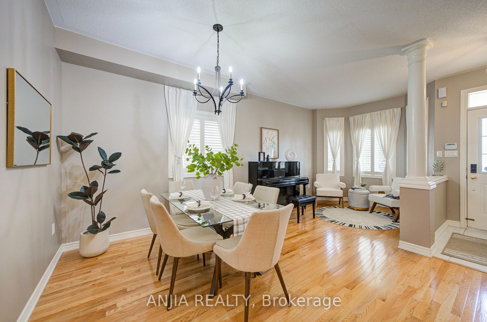 Photo 13 of 316 Mingay Avenue, Markham, Wismer — HOMEH