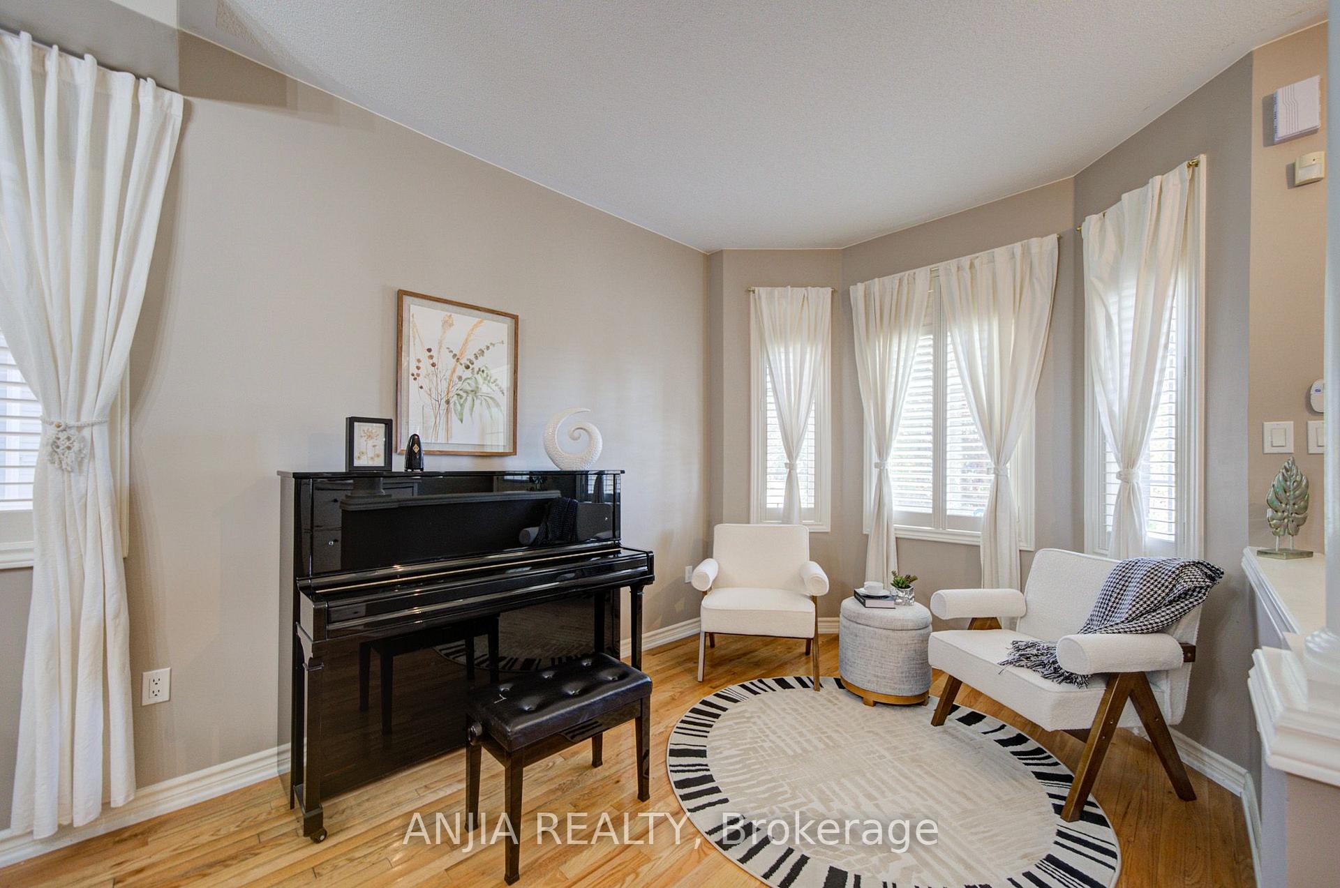 Photo 7 of 316 Mingay Avenue, Markham, Wismer — HOMEH
