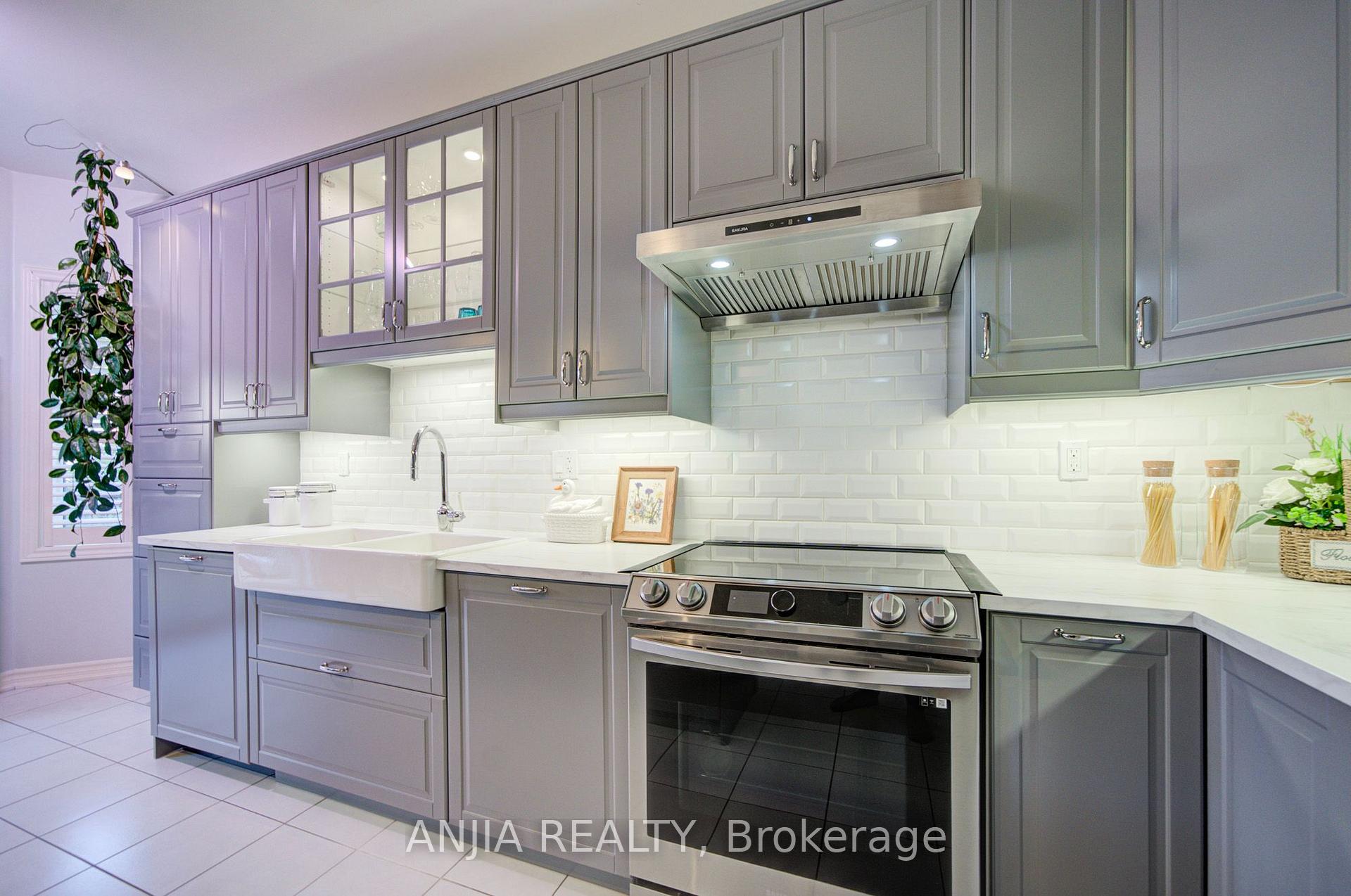 Photo 21 of 316 Mingay Avenue, Markham, Wismer — HOMEH
