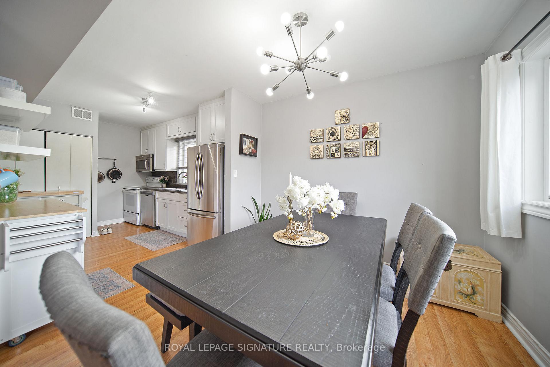 Photo 5 of Unit 2, 2027 Bluefields Drive, Burlington, Mountainside — HOMEH