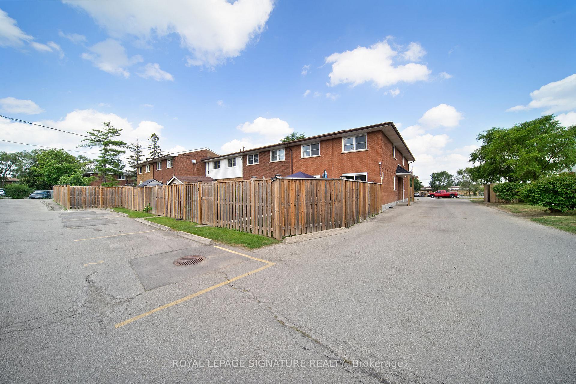 Photo 22 of Unit 2, 2027 Bluefields Drive, Burlington, Mountainside — HOMEH