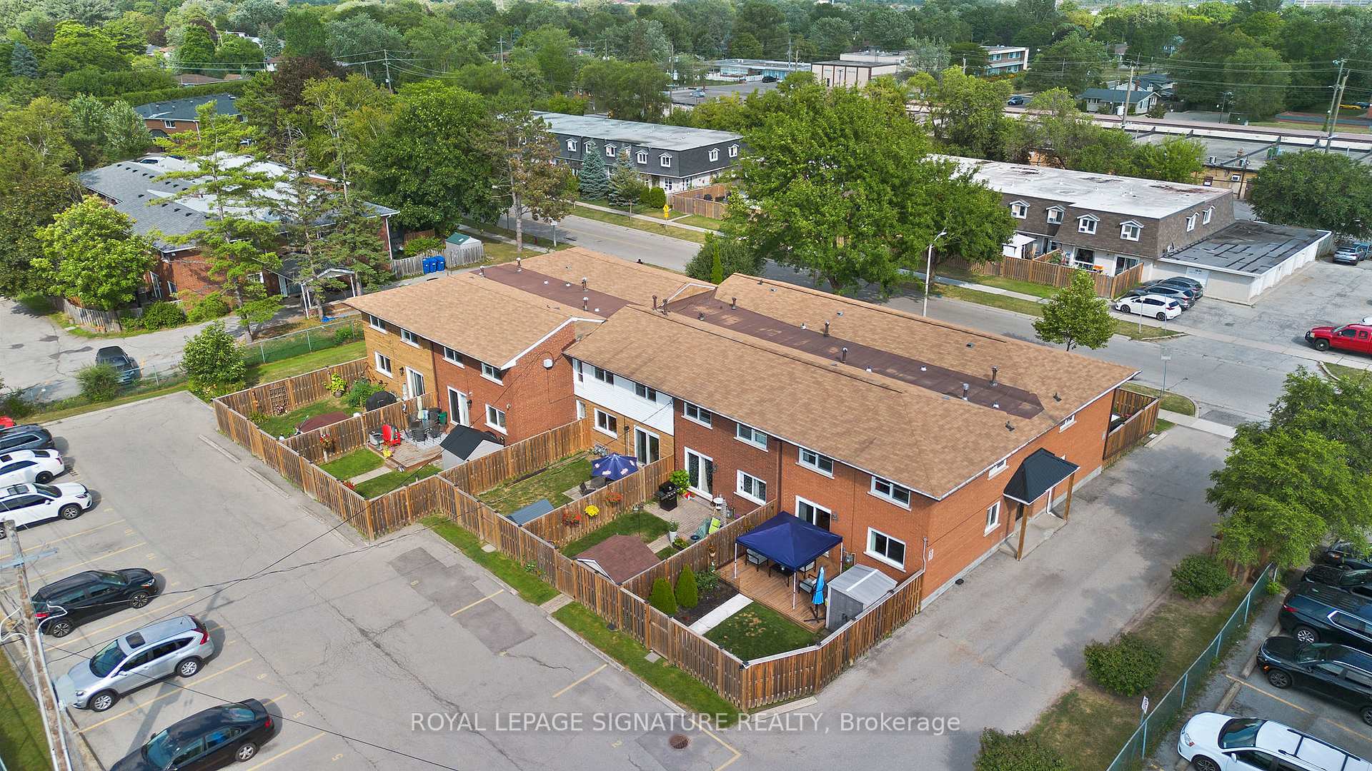 Photo 23 of Unit 2, 2027 Bluefields Drive, Burlington, Mountainside — HOMEH