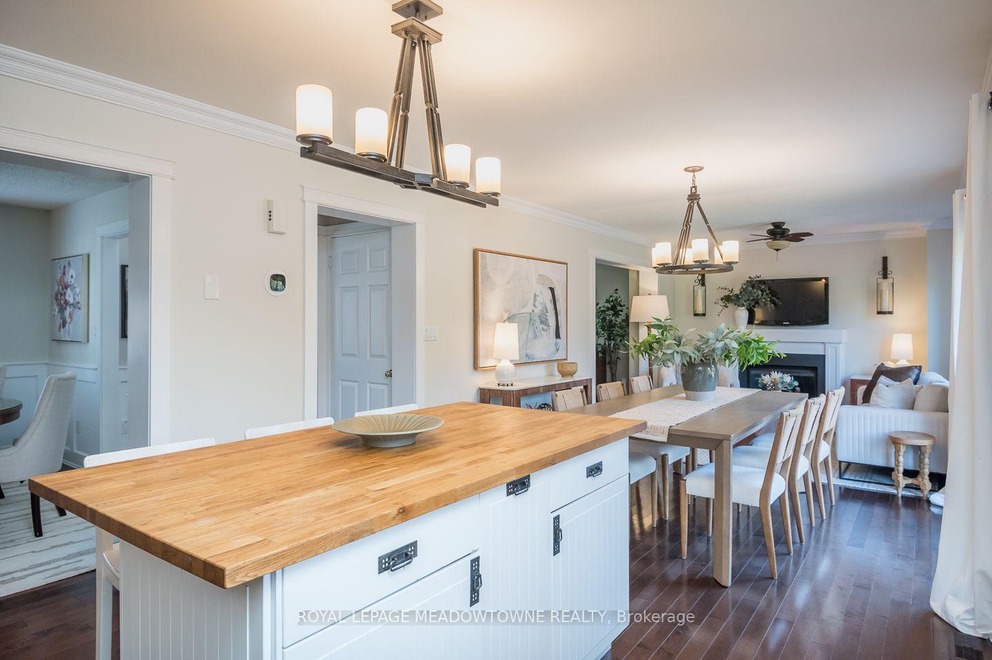 Photo 7 of 3 Valley Ridge Lane, Hamilton, Rural Flamborough — HOMEH