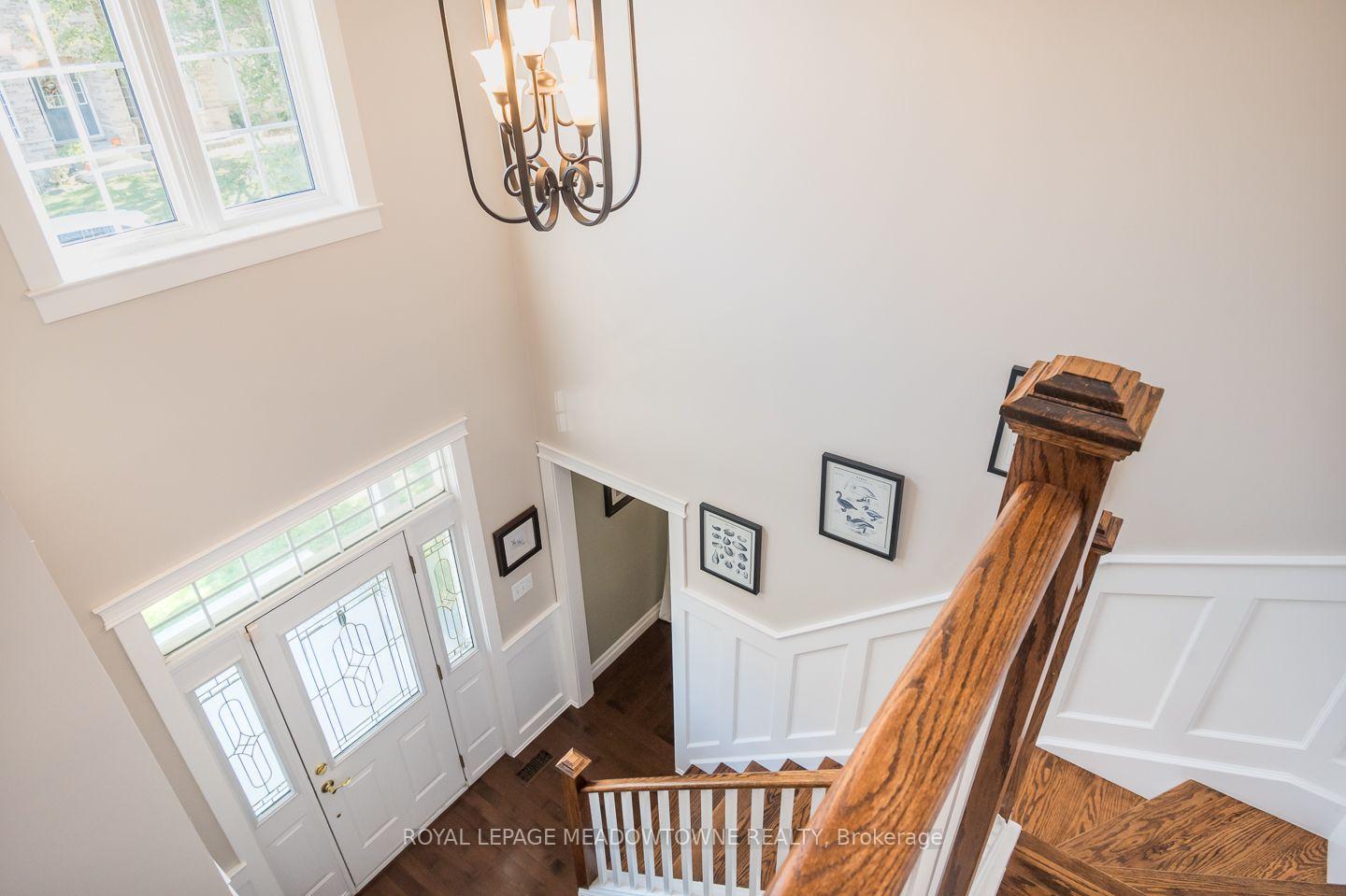 Photo 19 of 3 Valley Ridge Lane, Hamilton, Rural Flamborough — HOMEH