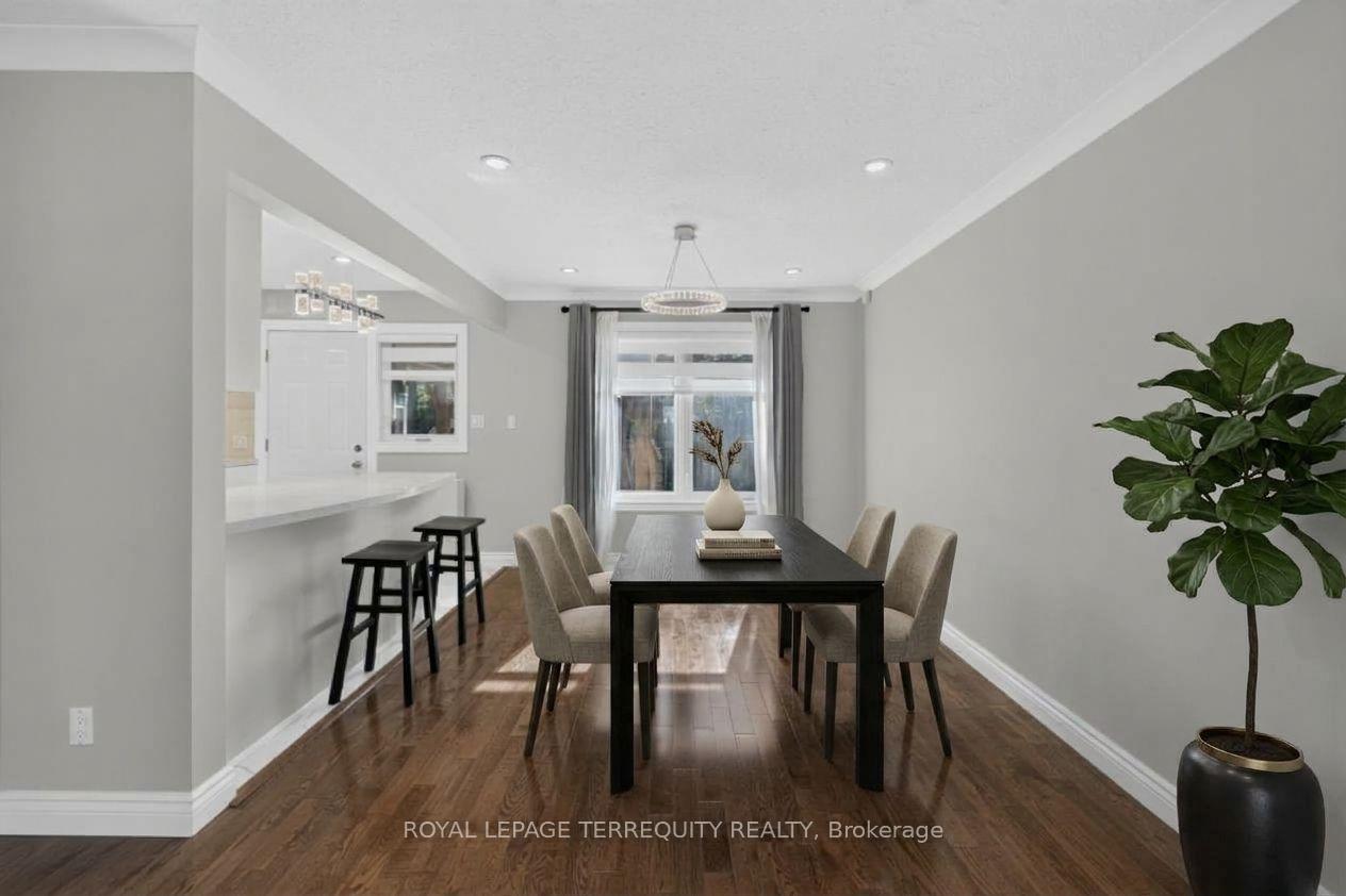 Photo 7 of 9 Brightbay Crescent, Markham, Grandview — HOMEH