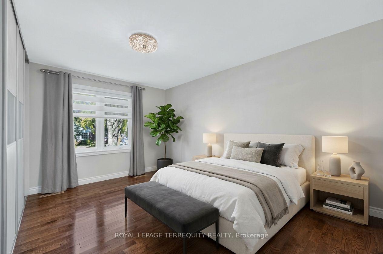 Photo 19 of 9 Brightbay Crescent, Markham, Grandview — HOMEH