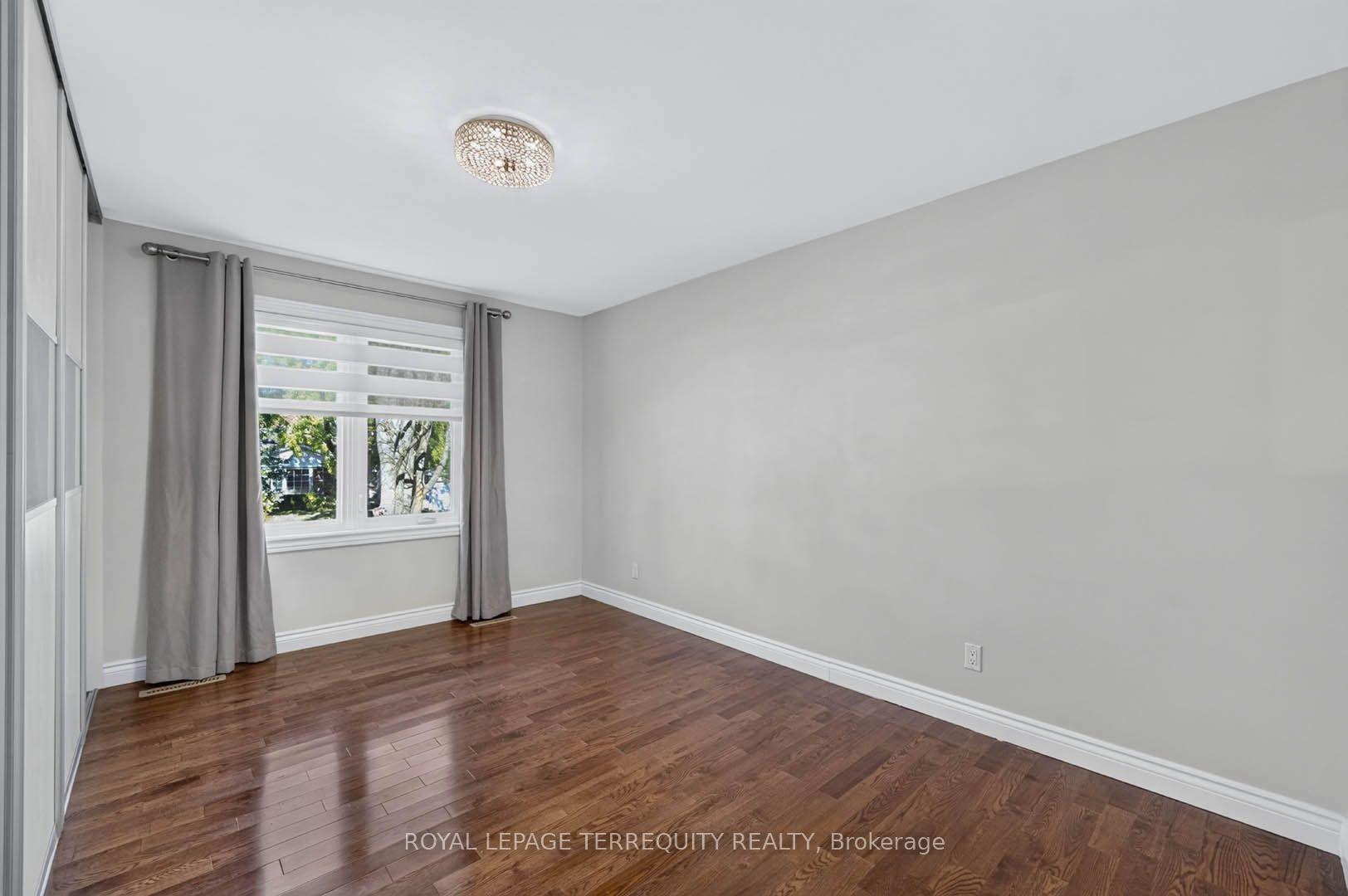 Photo 20 of 9 Brightbay Crescent, Markham, Grandview — HOMEH