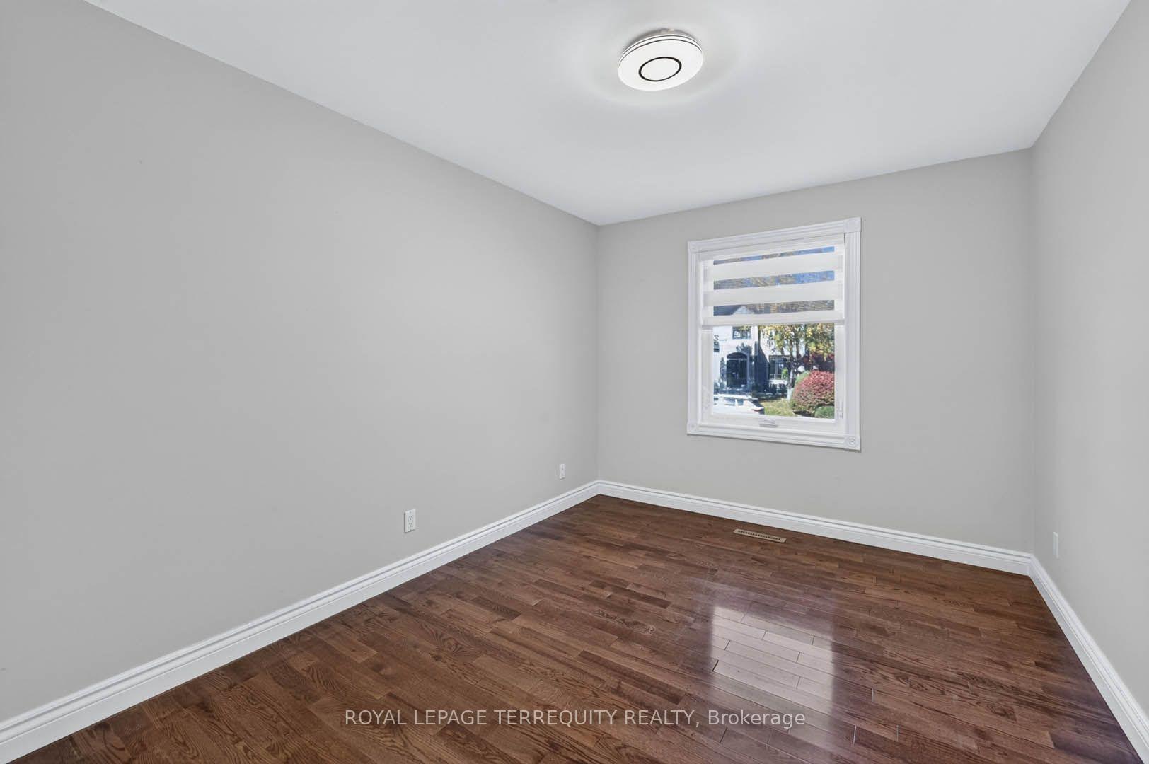 Photo 23 of 9 Brightbay Crescent, Markham, Grandview — HOMEH
