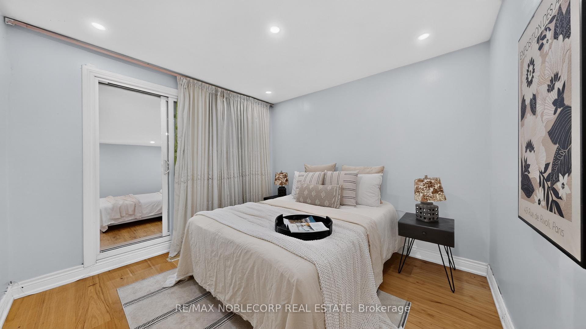 Photo 14 of 95 Snowood Court, North York, Glenfield-Jane Heights — HOMEH