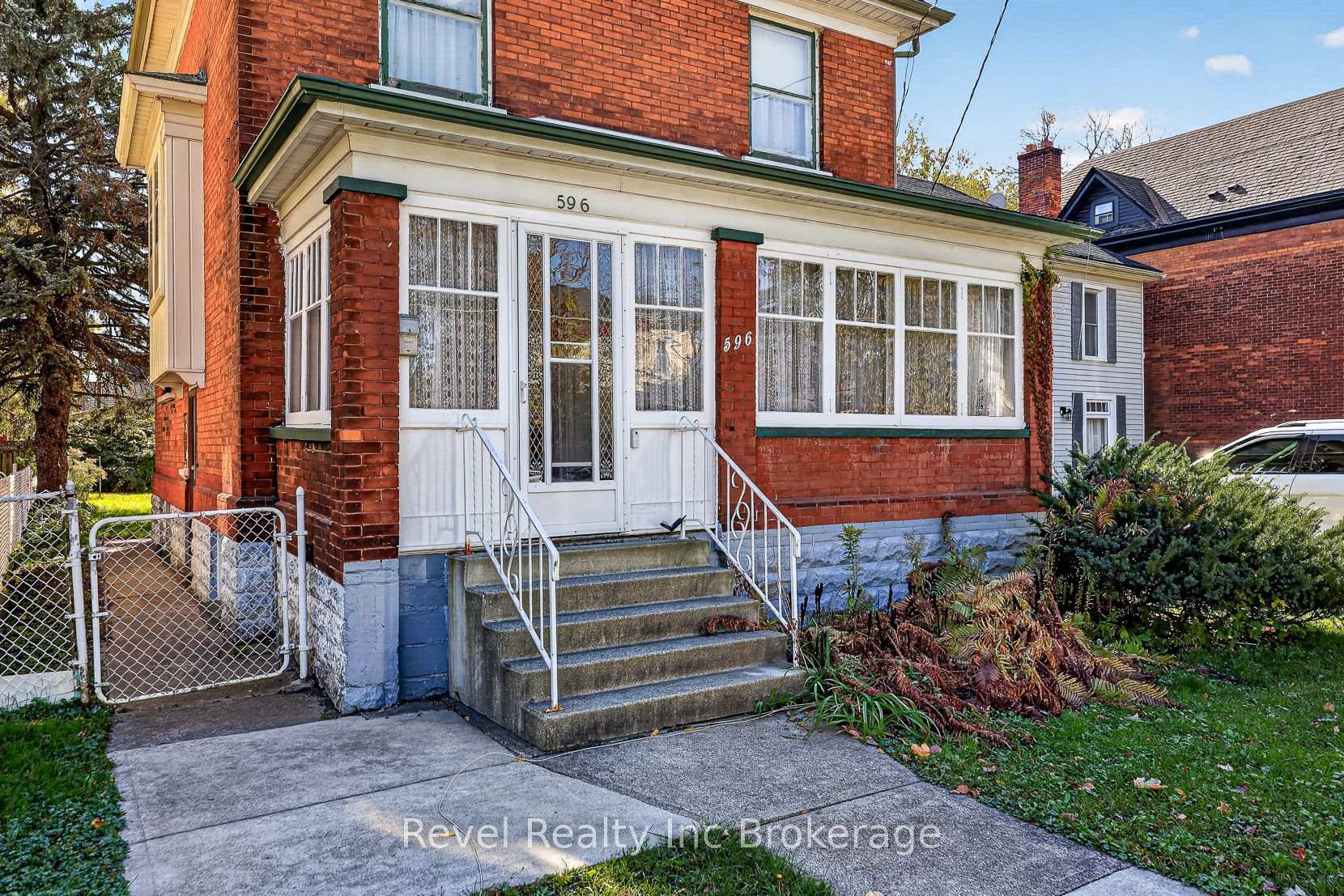 Photo 5 of 596 King Street, Woodstock, Woodstock - South — HOMEH