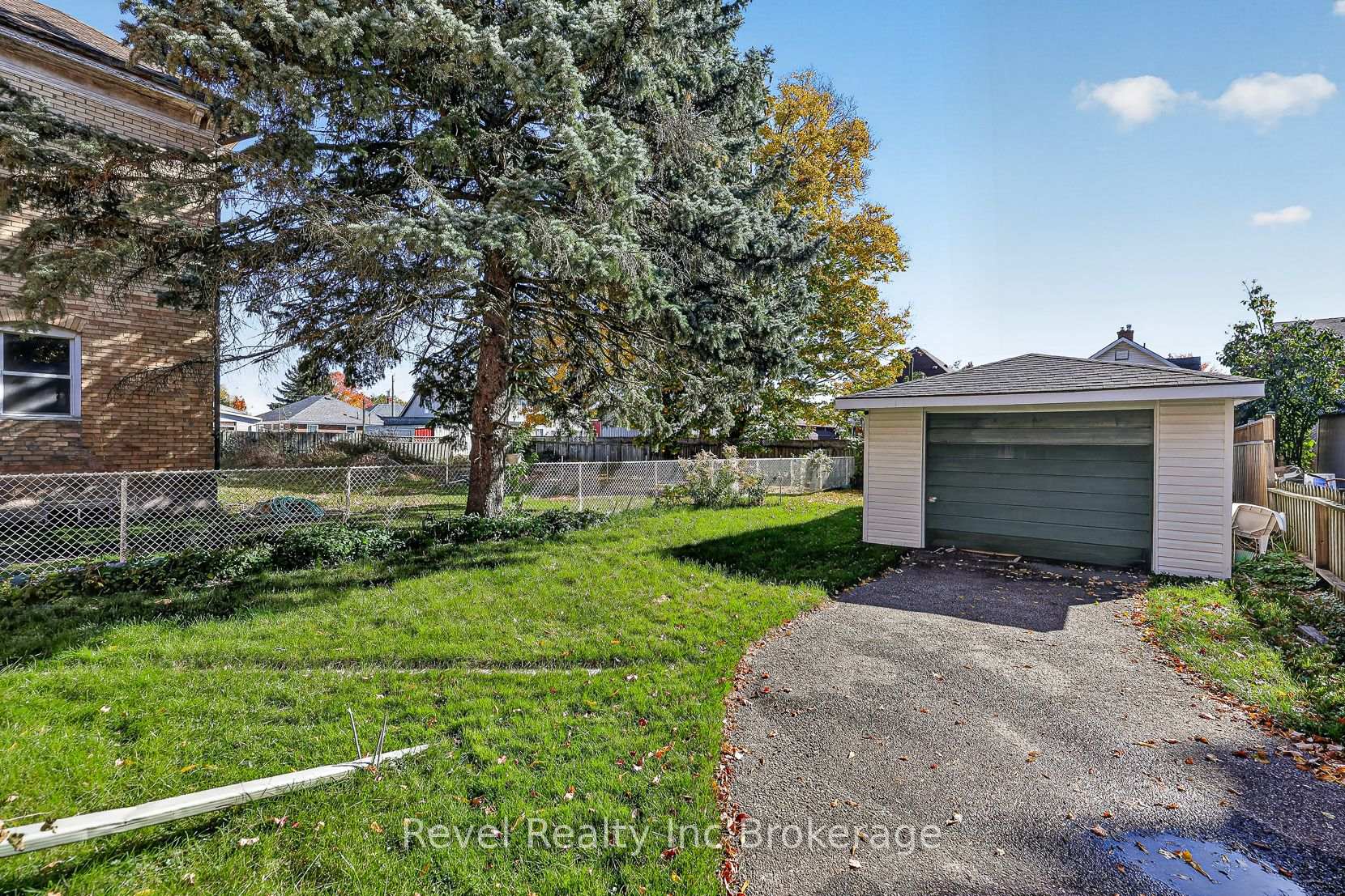 Photo 36 of 596 King Street, Woodstock, Woodstock - South — HOMEH