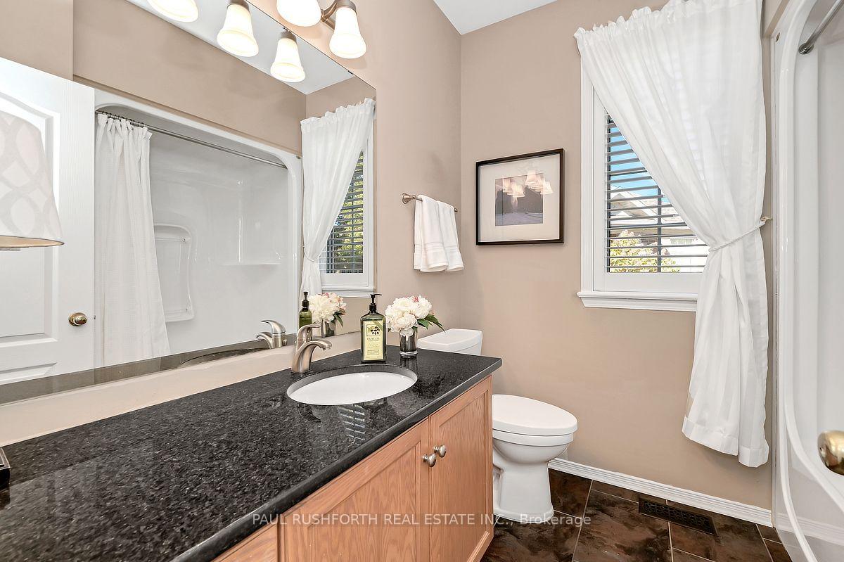 Photo 18 of 108 Islay Private, Ottawa, Barrhaven - Stonebridge — HOMEH