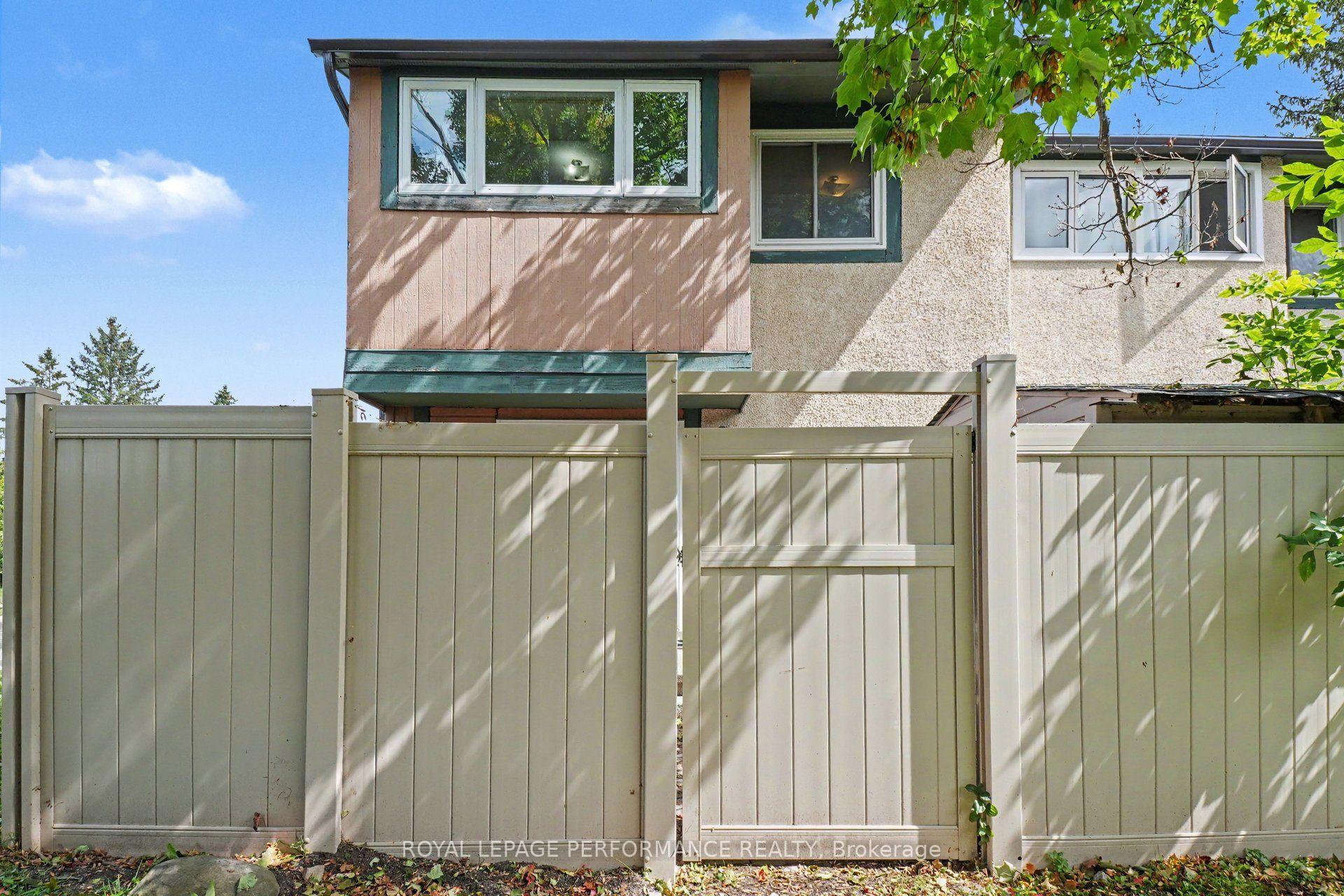 Photo 29 of 1394 Ridgebrook Drive, Ottawa, Pineview — HOMEH