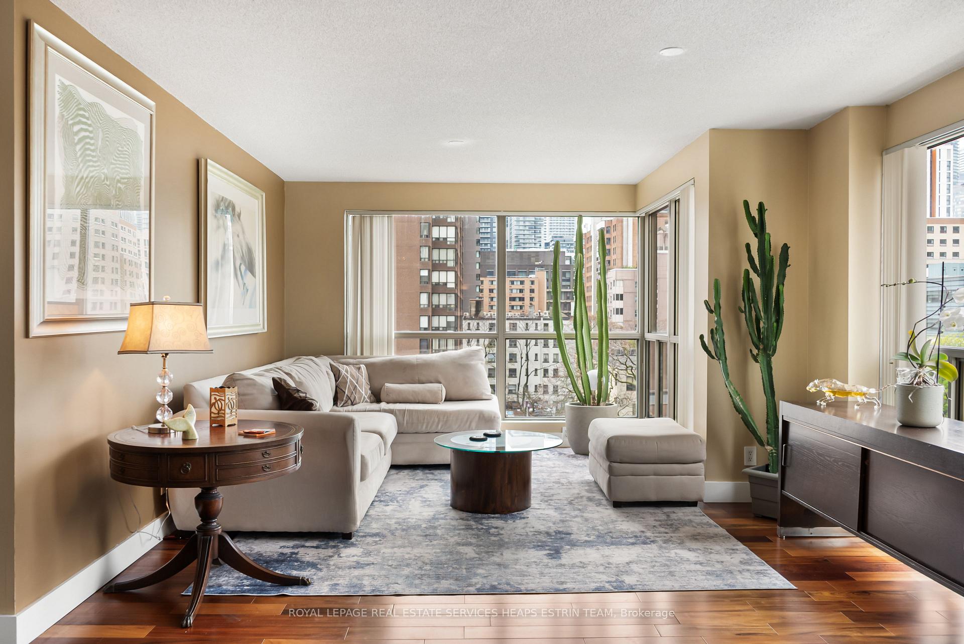 Photo 6 of Unit 507, 298 Jarvis Street, Toronto, Church-Yonge Corridor — HOMEH