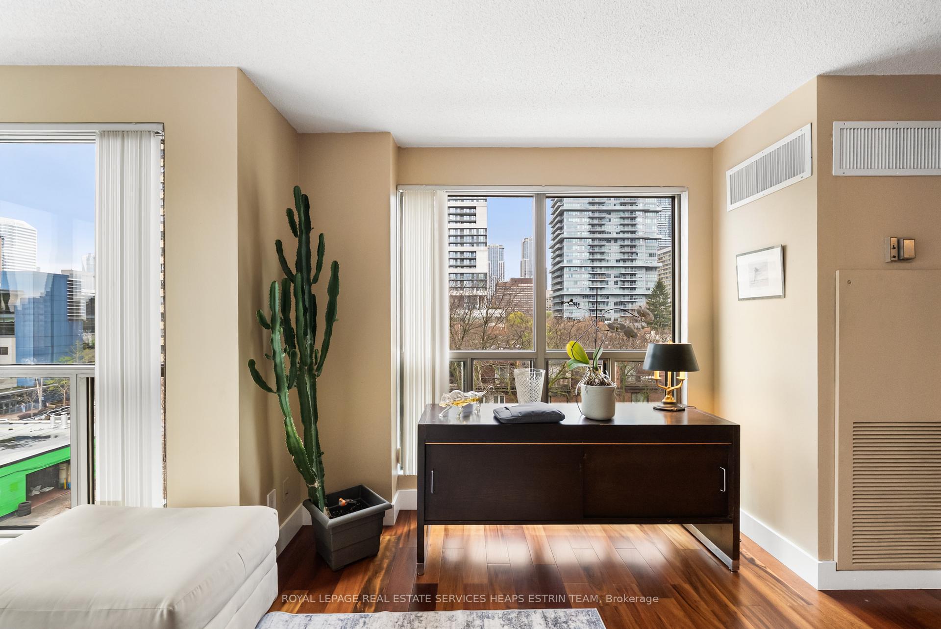 Photo 7 of Unit 507, 298 Jarvis Street, Toronto, Church-Yonge Corridor — HOMEH