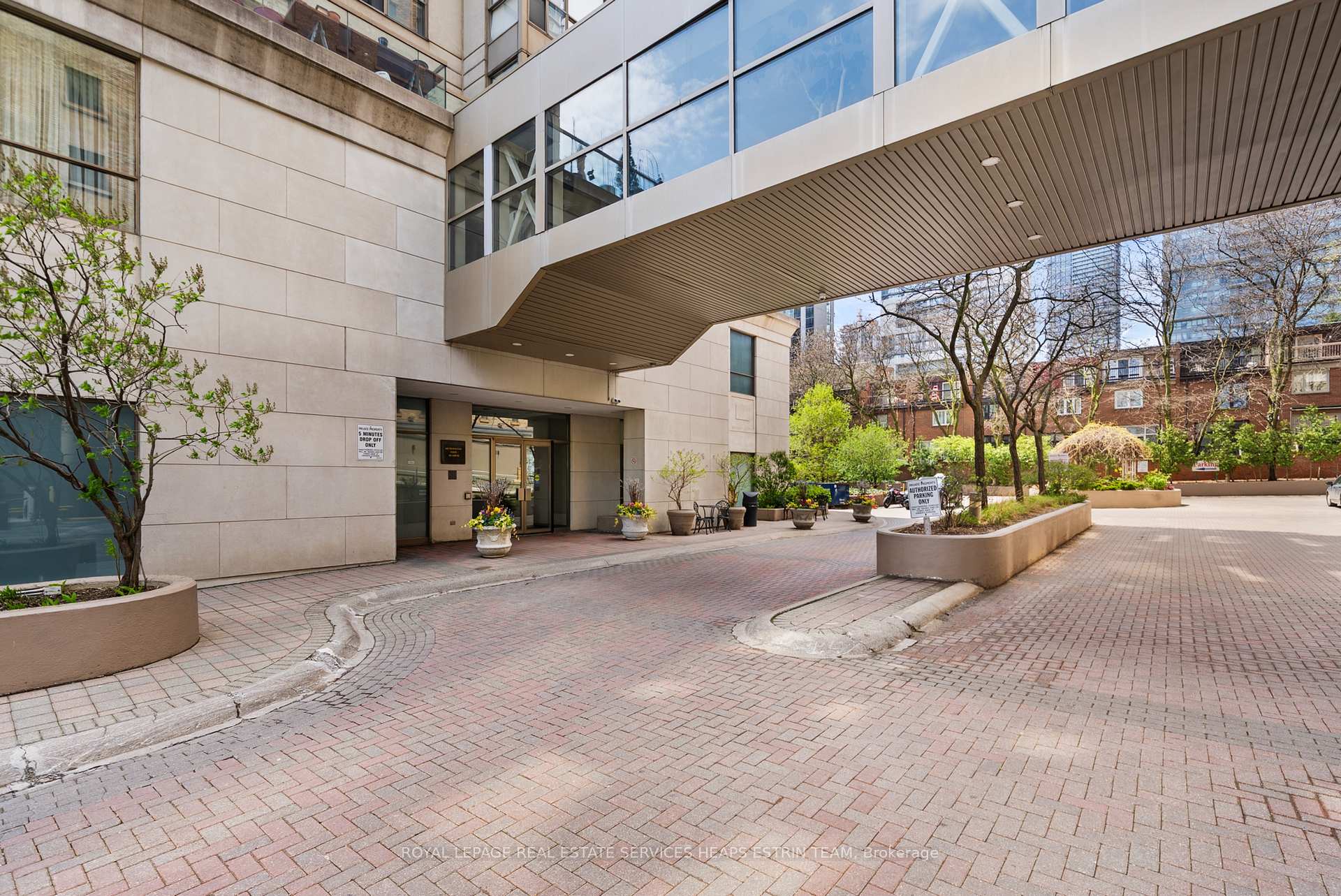 Photo 35 of Unit 507, 298 Jarvis Street, Toronto, Church-Yonge Corridor — HOMEH