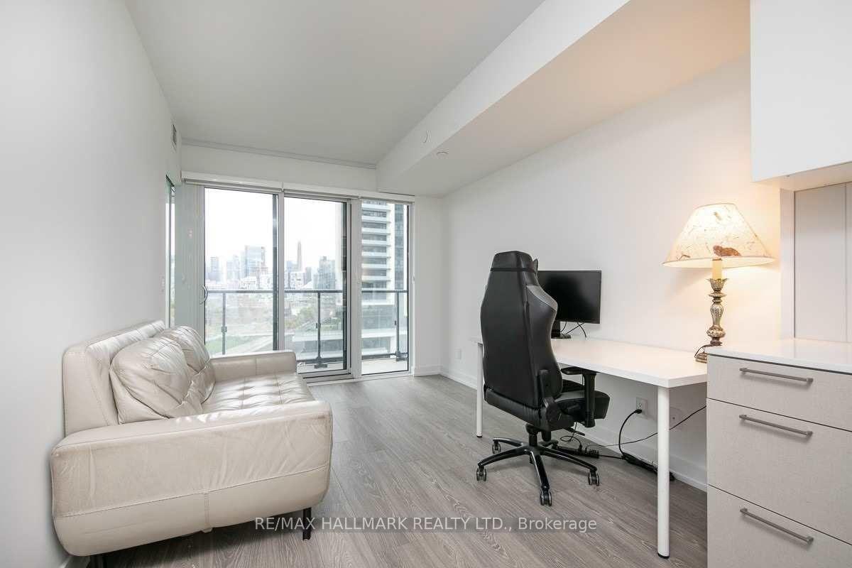 Photo 10 of Unit 820, 19 Western Battery Road, Toronto, Niagara — HOMEH