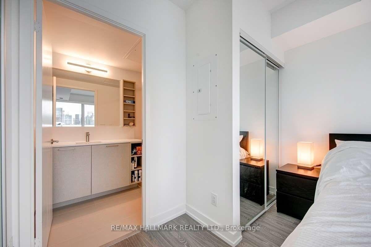 Photo 16 of Unit 820, 19 Western Battery Road, Toronto, Niagara — HOMEH