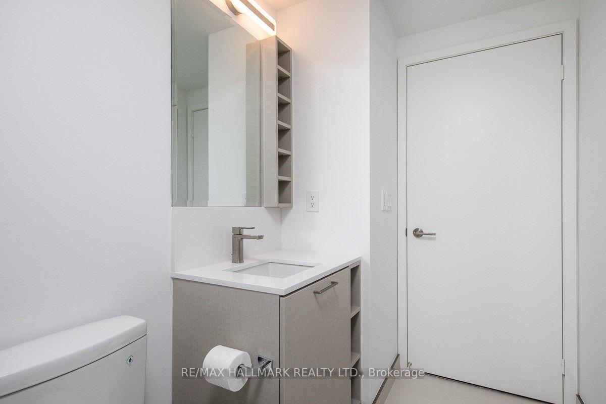 Photo 17 of Unit 820, 19 Western Battery Road, Toronto, Niagara — HOMEH