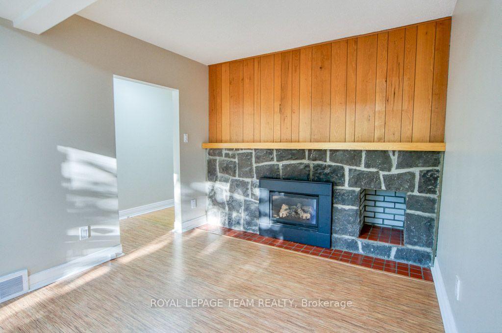 Photo 8 of 2998 Hyde Street, Ottawa, Riverside Park South — HOMEH