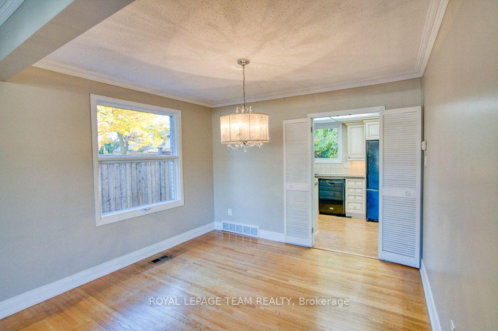 Photo 11 of 2998 Hyde Street, Ottawa, Riverside Park South — HOMEH