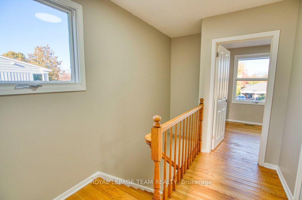 Photo 18 of 2998 Hyde Street, Ottawa, Riverside Park South — HOMEH