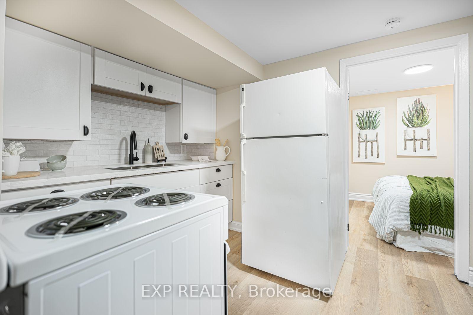 Photo 27 of 858 Grierson Street, Oshawa, Centennial — HOMEH