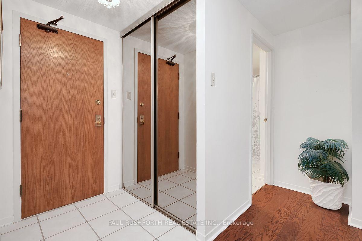 Photo 4 of Unit 815, 80 Sandcastle Drive, Ottawa, Leslie Park — HOMEH