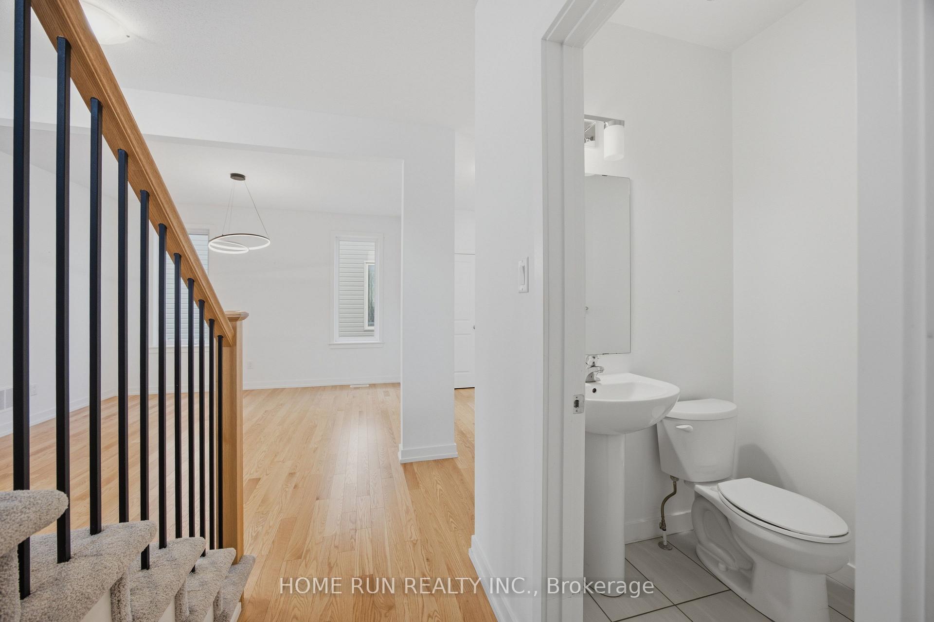 Photo 7 of 834 Paseana Place, Ottawa, Kanata - Emerald Meadows/Trailwest — HOMEH