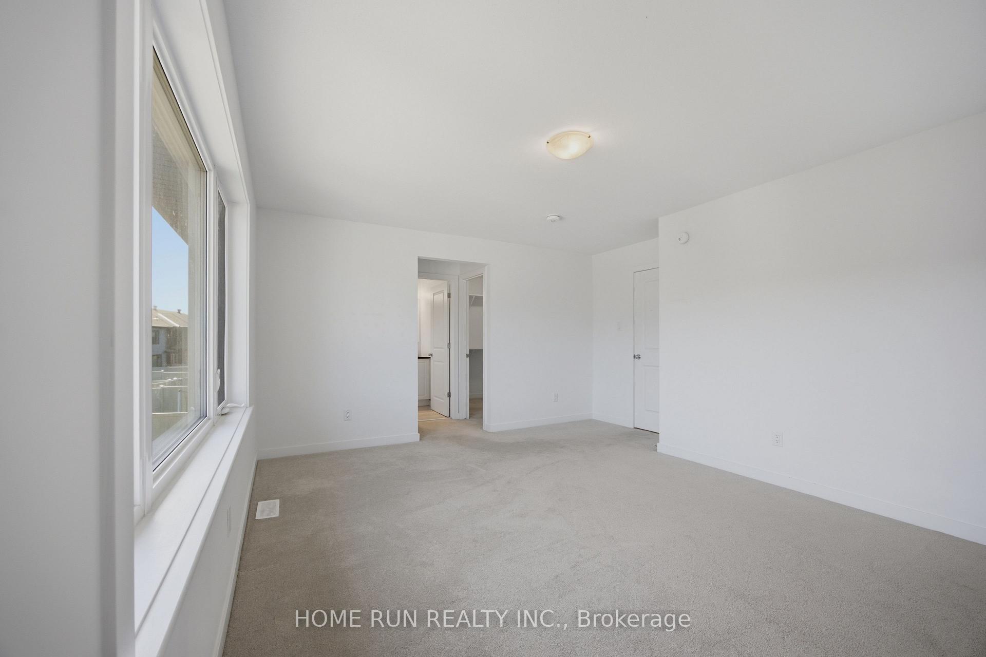 Photo 19 of 834 Paseana Place, Ottawa, Kanata - Emerald Meadows/Trailwest — HOMEH