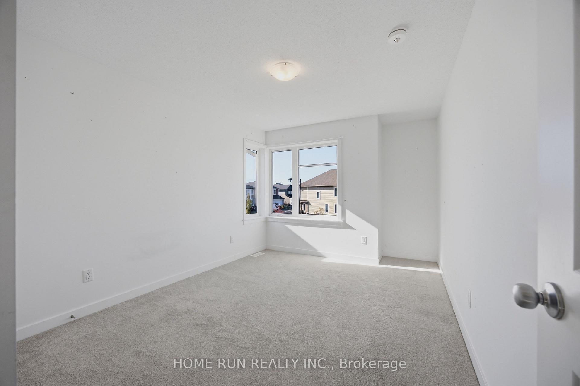 Photo 25 of 834 Paseana Place, Ottawa, Kanata - Emerald Meadows/Trailwest — HOMEH