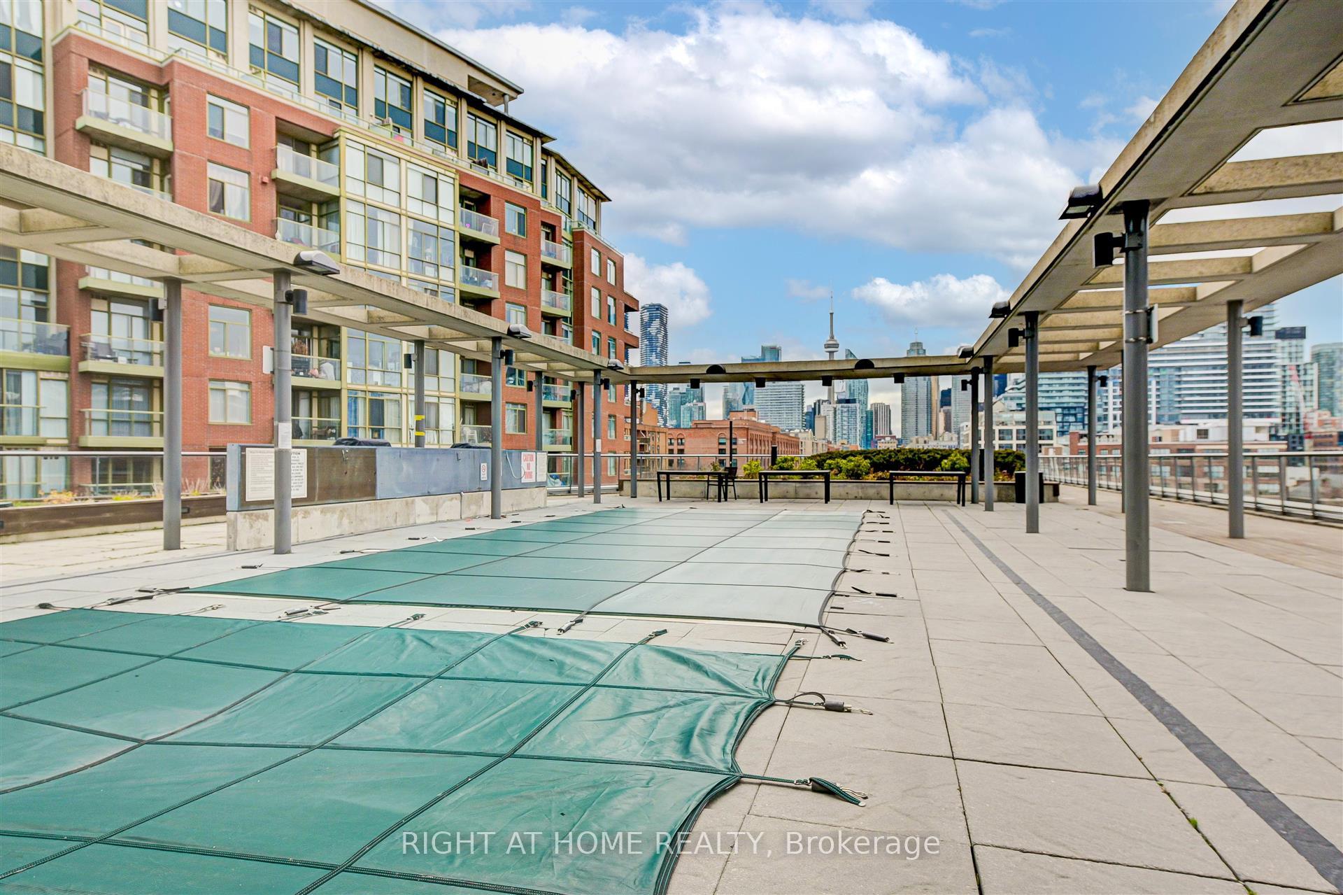 Photo 26 of Unit 1709, 33 Mill Street, Toronto, Waterfront Communities — HOMEH