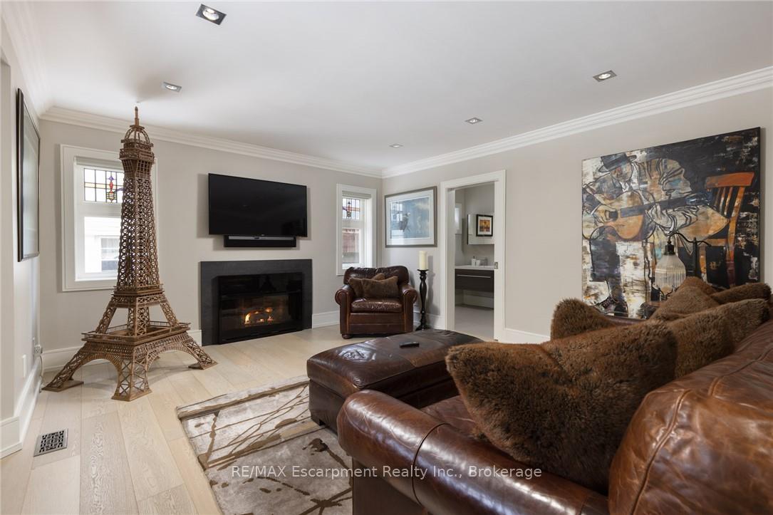 Photo 18 of 287 MacDonald Road, Oakville, Old Oakville — HOMEH