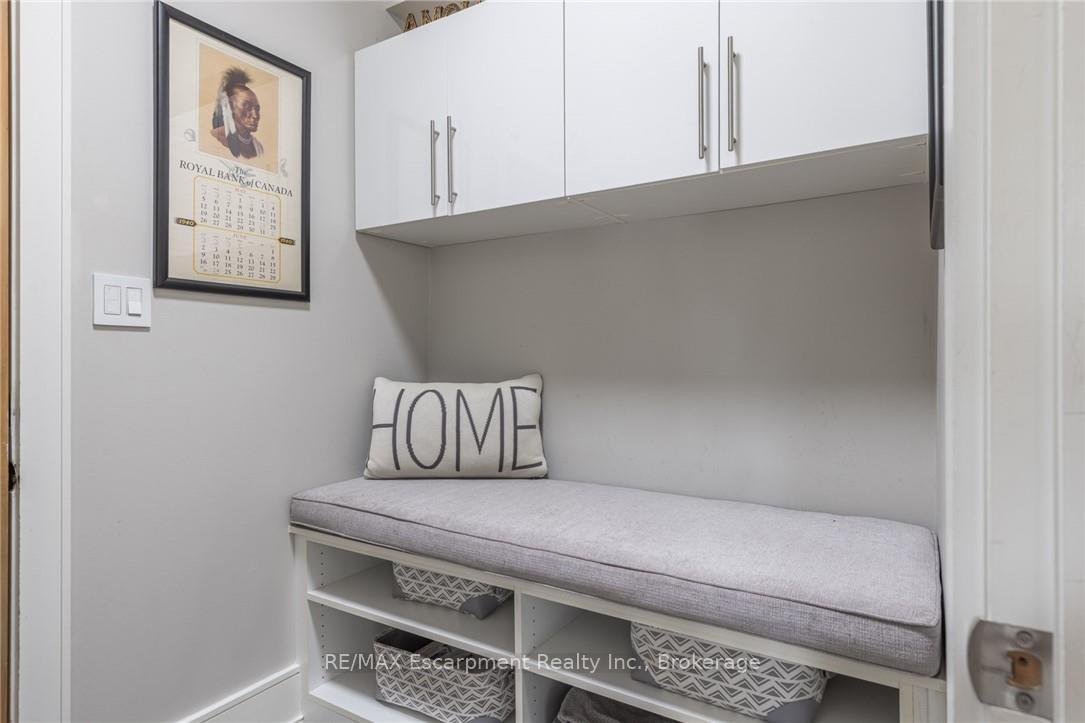 Photo 23 of 287 MacDonald Road, Oakville, Old Oakville — HOMEH