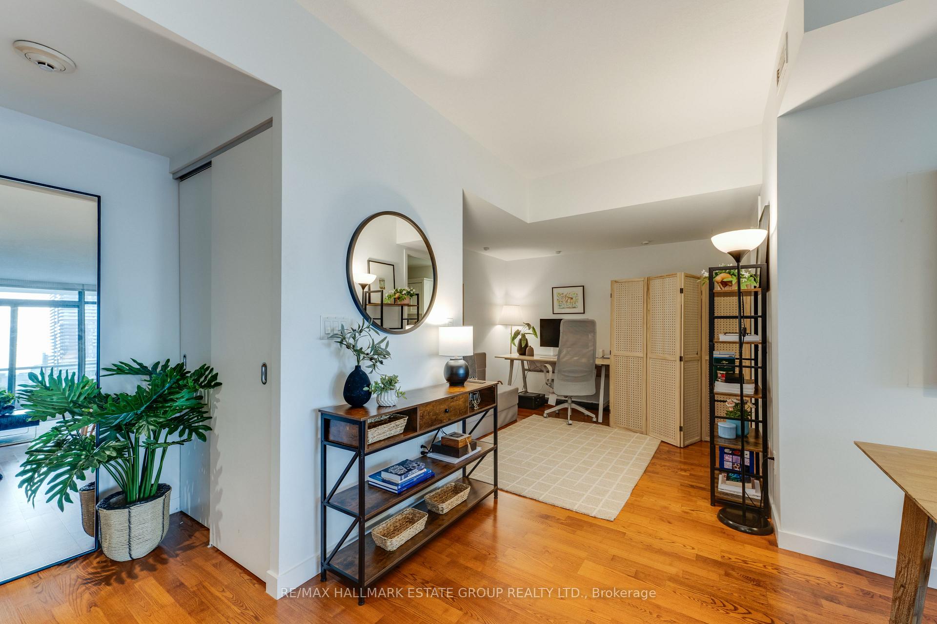 Photo 24 of Unit 2201, 285 Mutual Street, Toronto, Church-Yonge Corridor — HOMEH