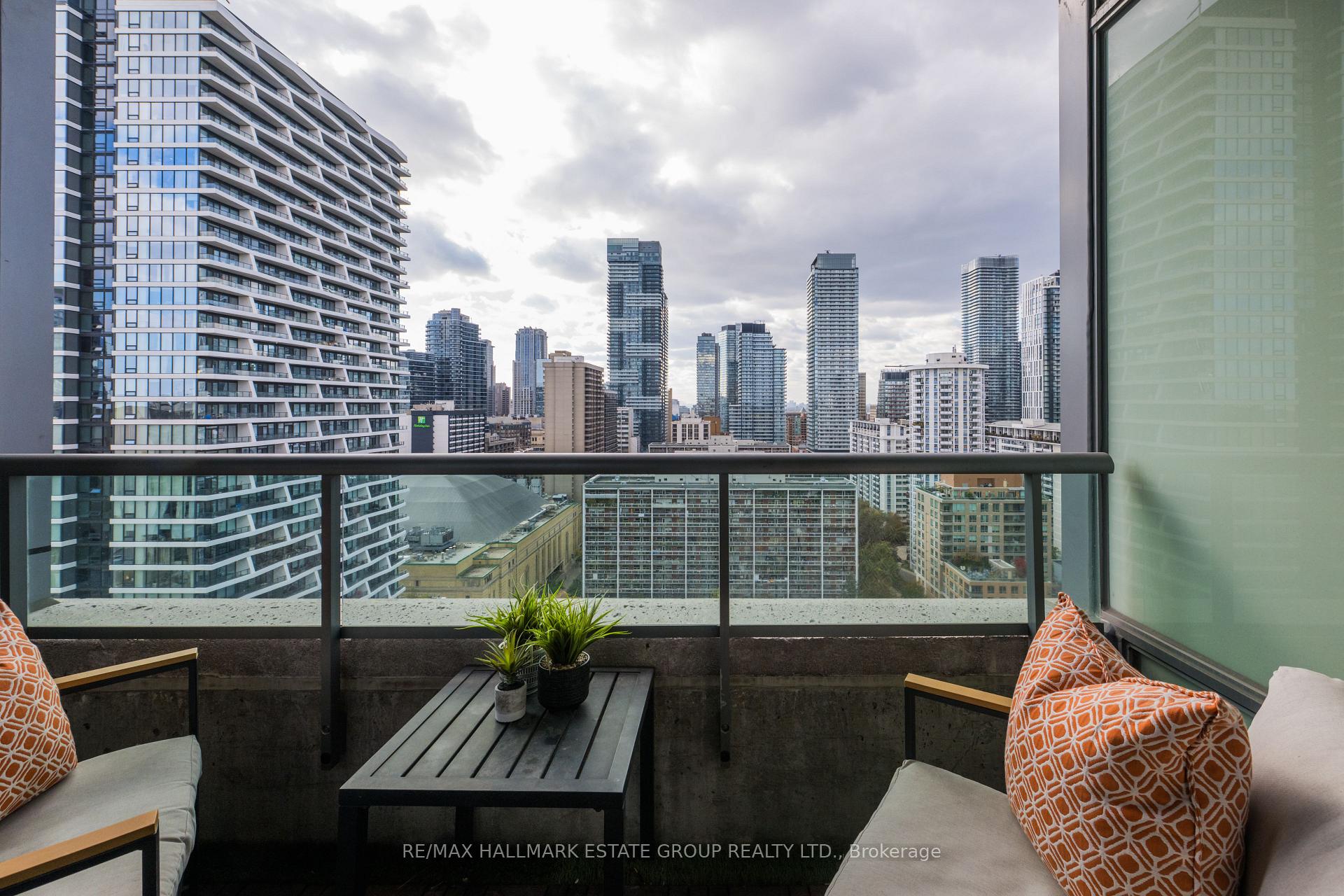 Photo 33 of Unit 2201, 285 Mutual Street, Toronto, Church-Yonge Corridor — HOMEH