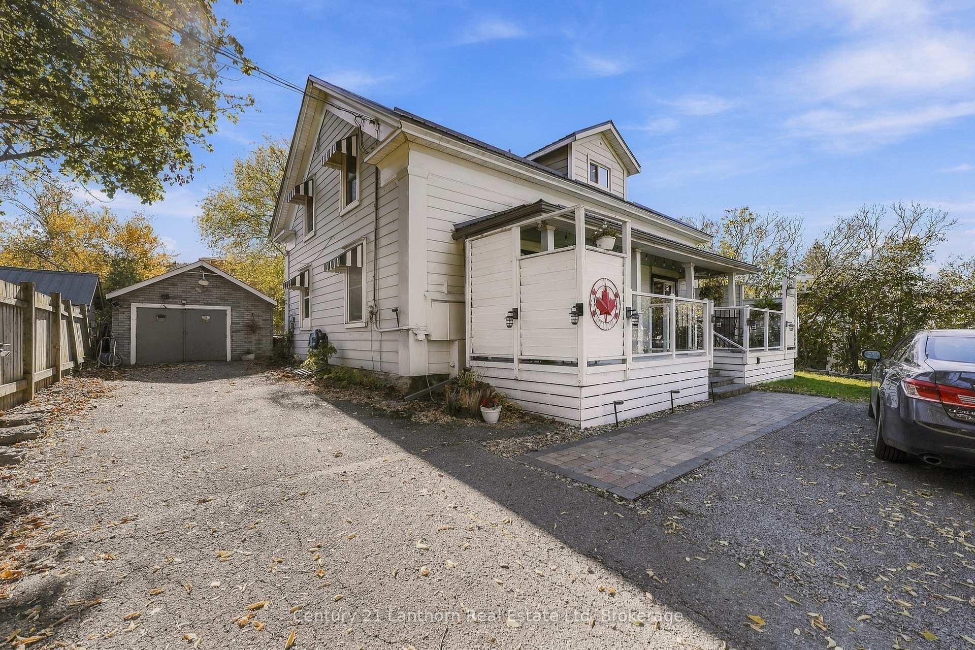 Photo 9 of 382 Front Street, Quinte West, Trenton Ward — HOMEH
