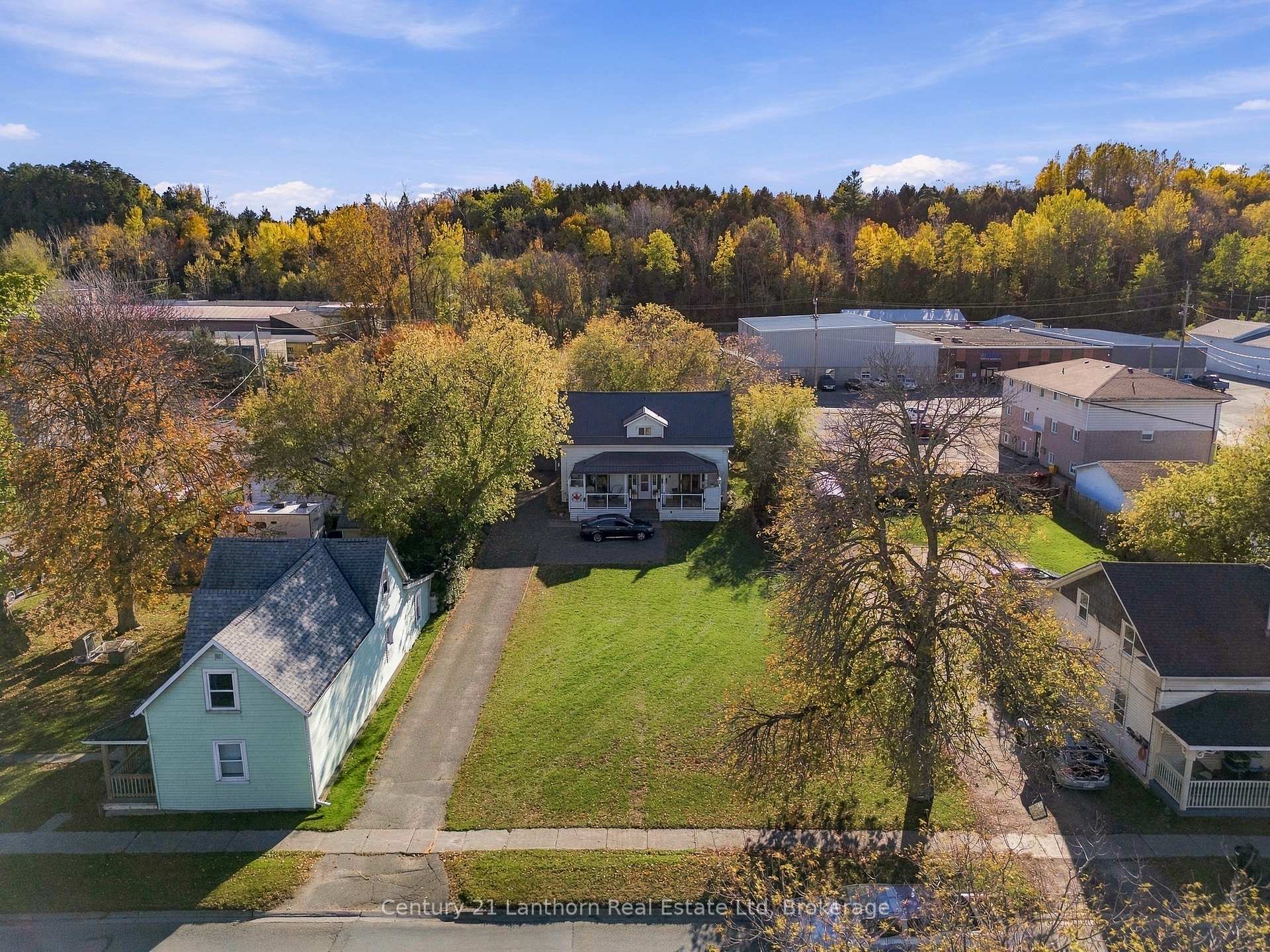 Photo 37 of 382 Front Street, Quinte West, Trenton Ward — HOMEH