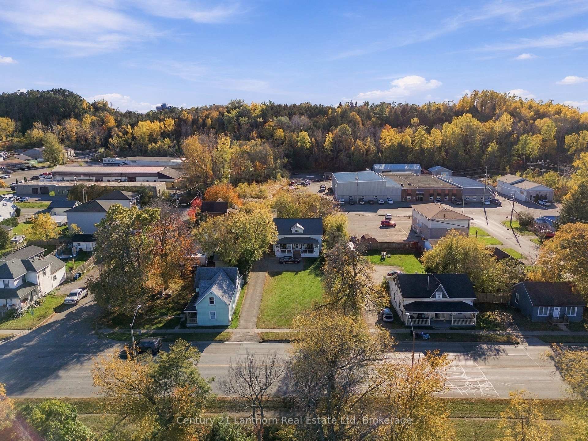 Photo 40 of 382 Front Street, Quinte West, Trenton Ward — HOMEH