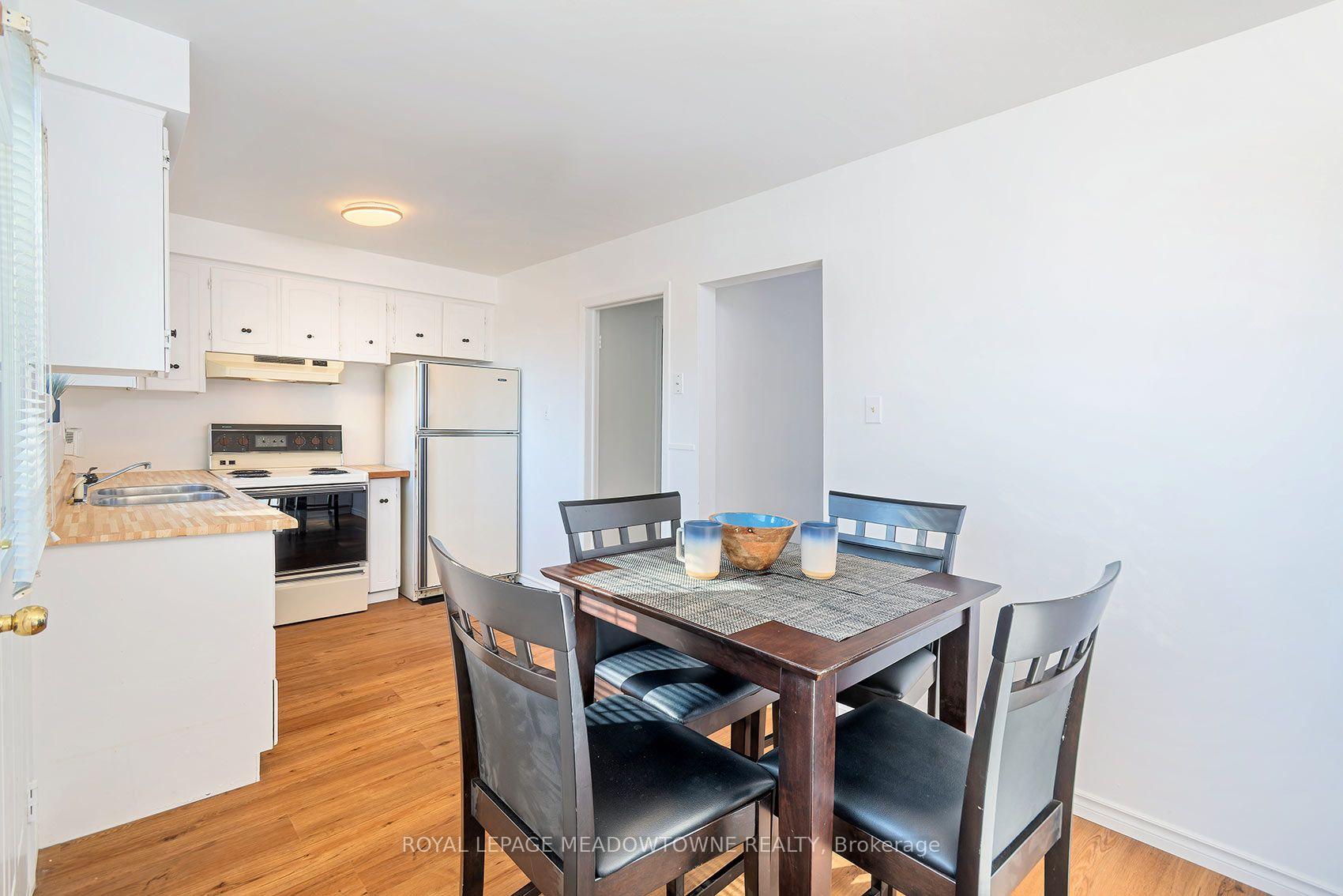 Photo 16 of 139 Archdekin Drive, Brampton, Queen Street Corridor — HOMEH