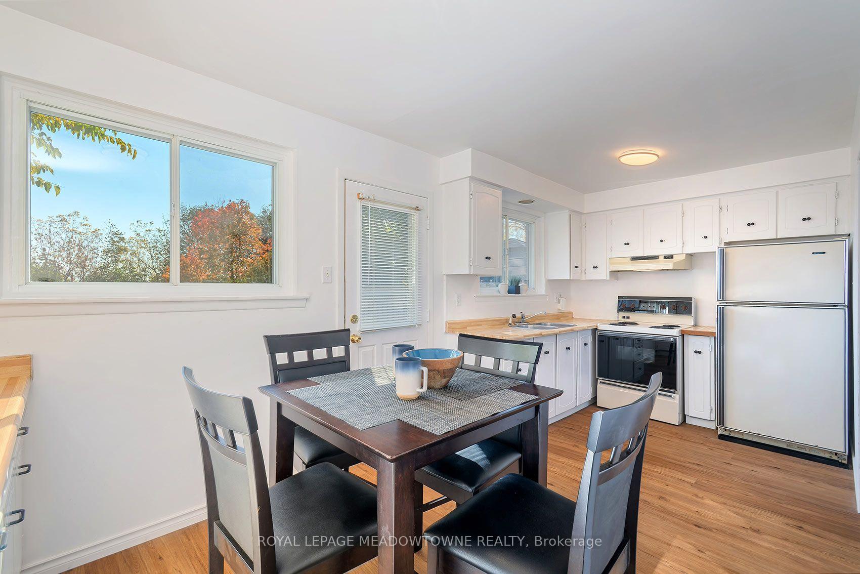 Photo 18 of 139 Archdekin Drive, Brampton, Queen Street Corridor — HOMEH