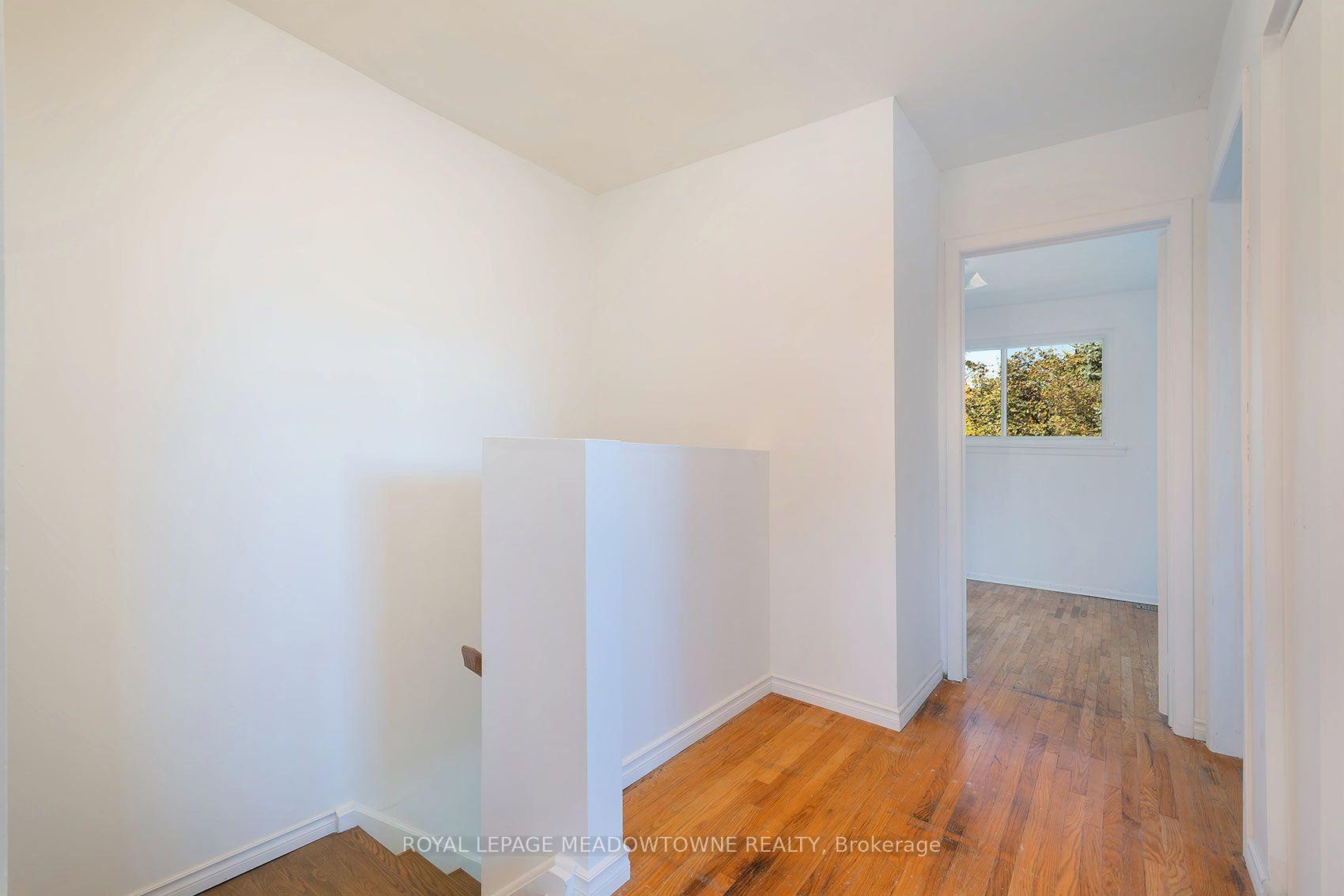 Photo 20 of 139 Archdekin Drive, Brampton, Queen Street Corridor — HOMEH