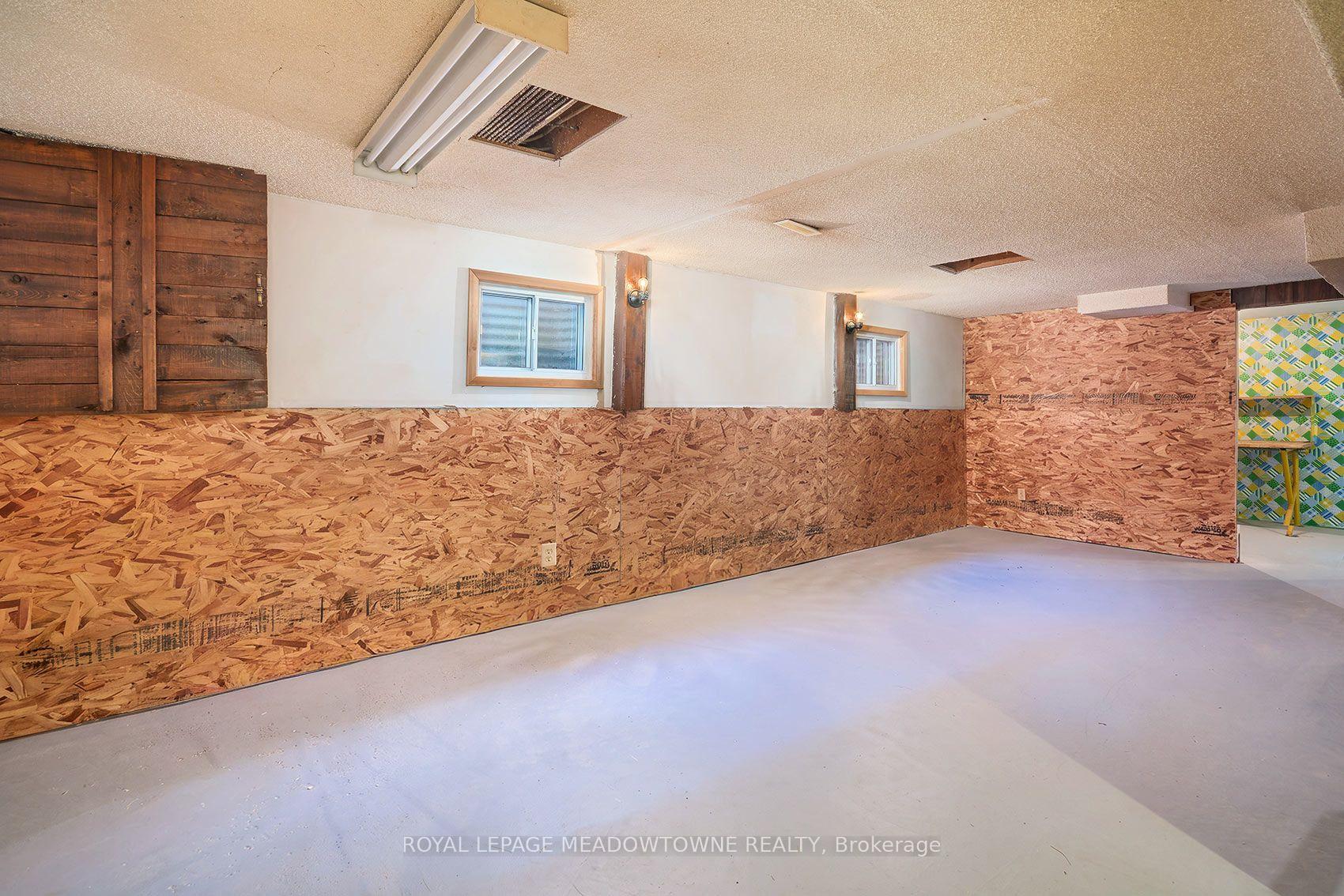 Photo 32 of 139 Archdekin Drive, Brampton, Queen Street Corridor — HOMEH